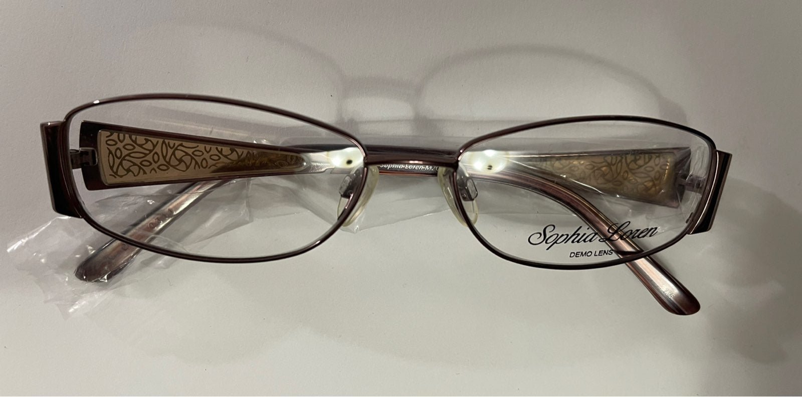 Sophia Loren Zyloware S.L. #M 200 077 – Burgundy 53 – 16 – 135