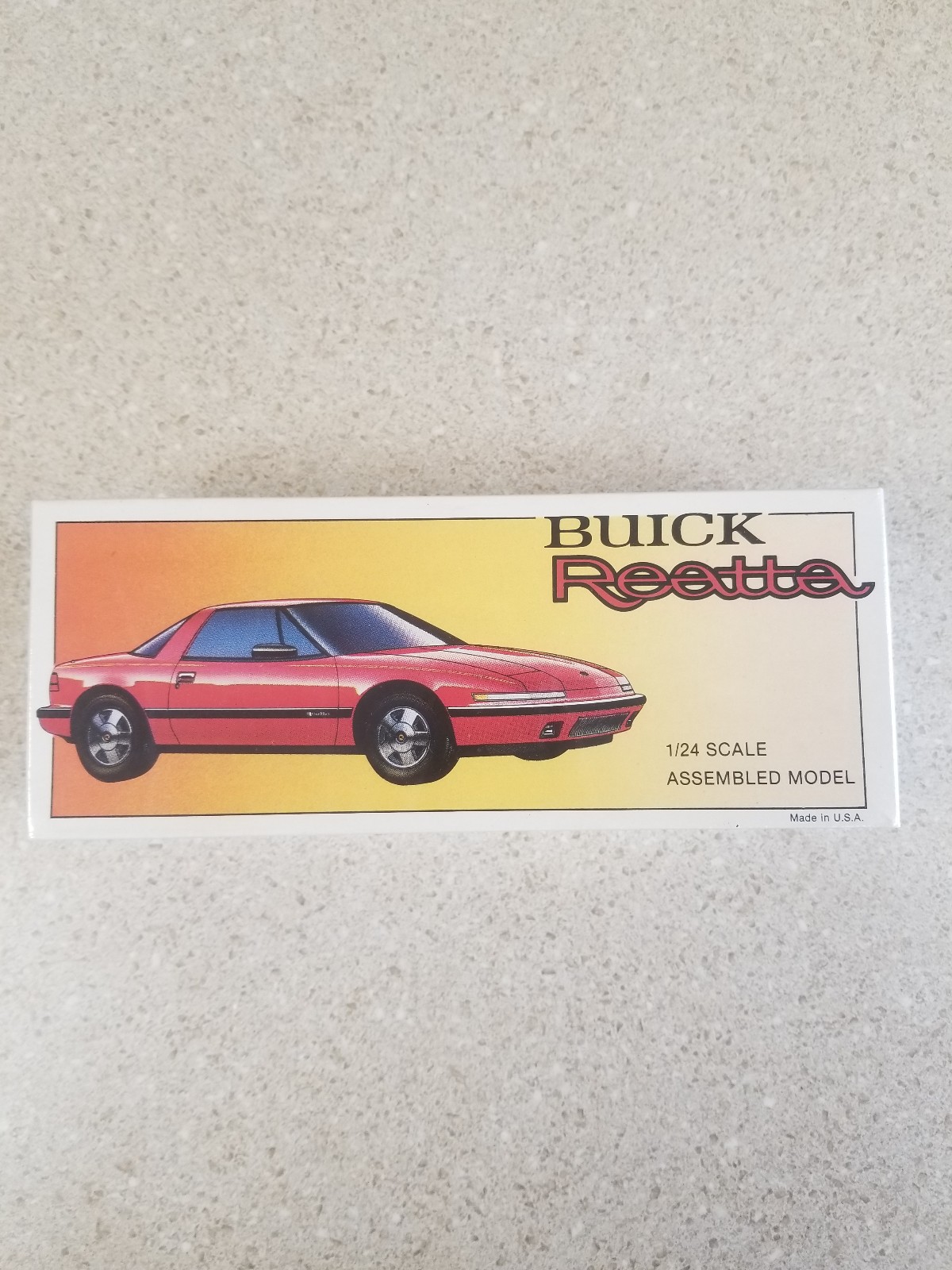 Assembled model 1/24 scale 1988 Buick reatta NEW