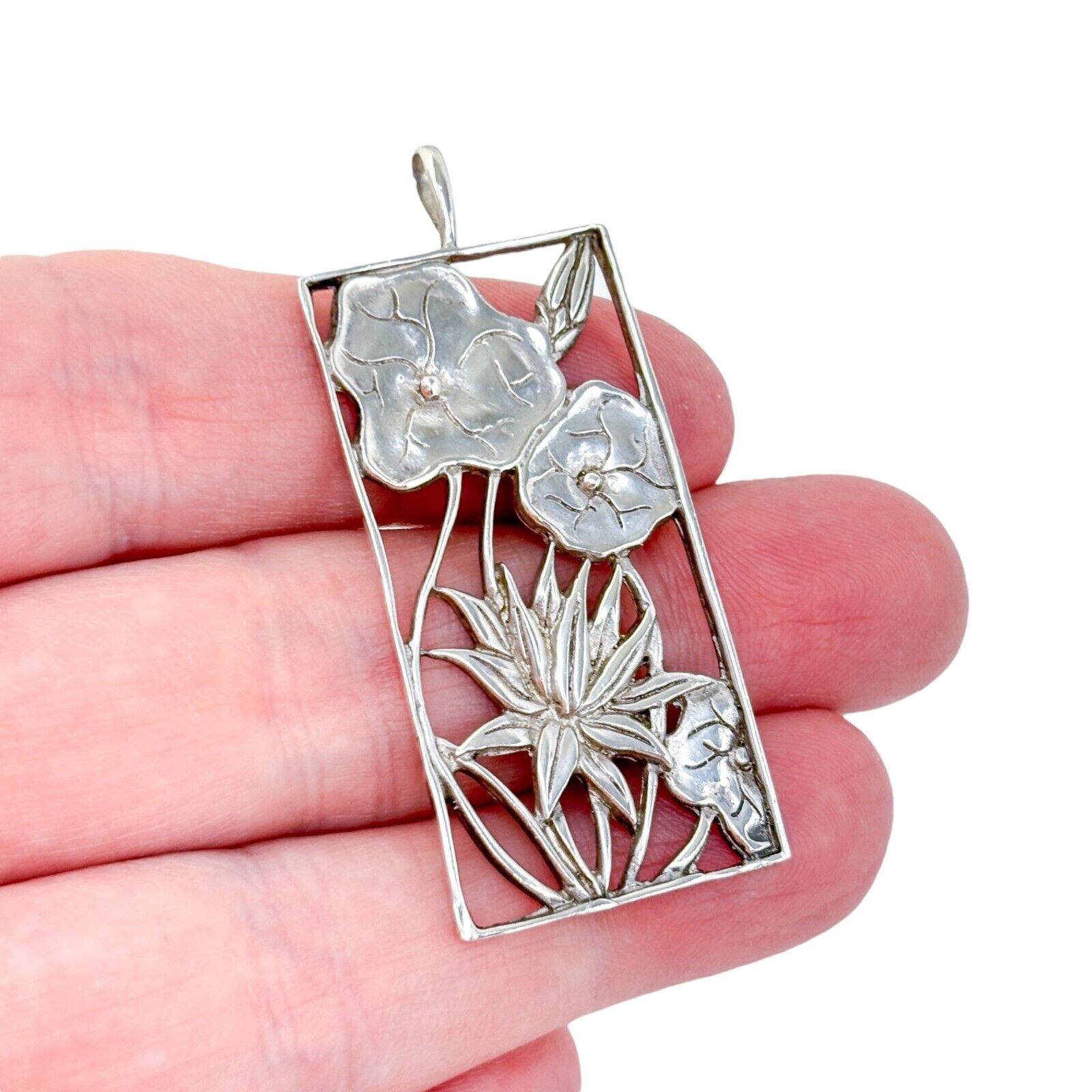 Vintage Sterling Silver 925 Floral Cutout Pendant