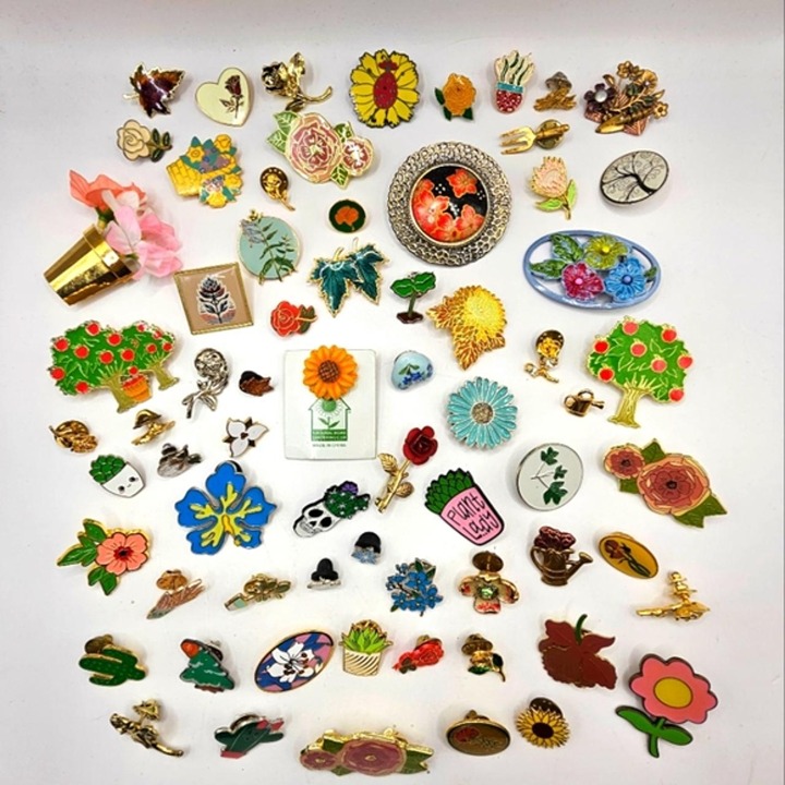 Lot of 68 Flower Plant Cactus Lapel Pins Floral Gold Silver Tone Souvenir Metal