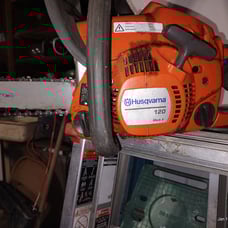 Chainsaw