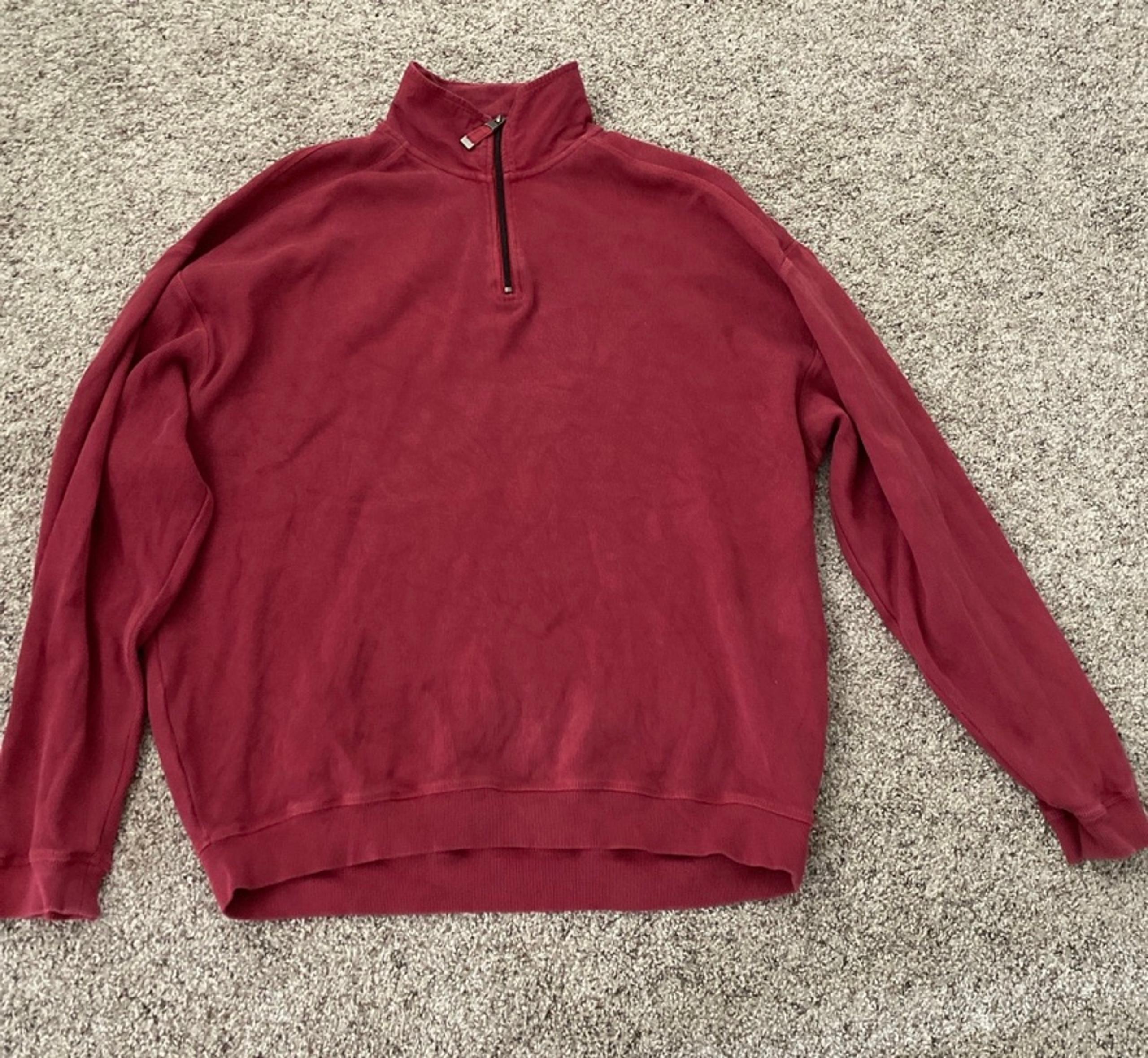 Kirkland men’s size xl red quarter zip sweatshirt