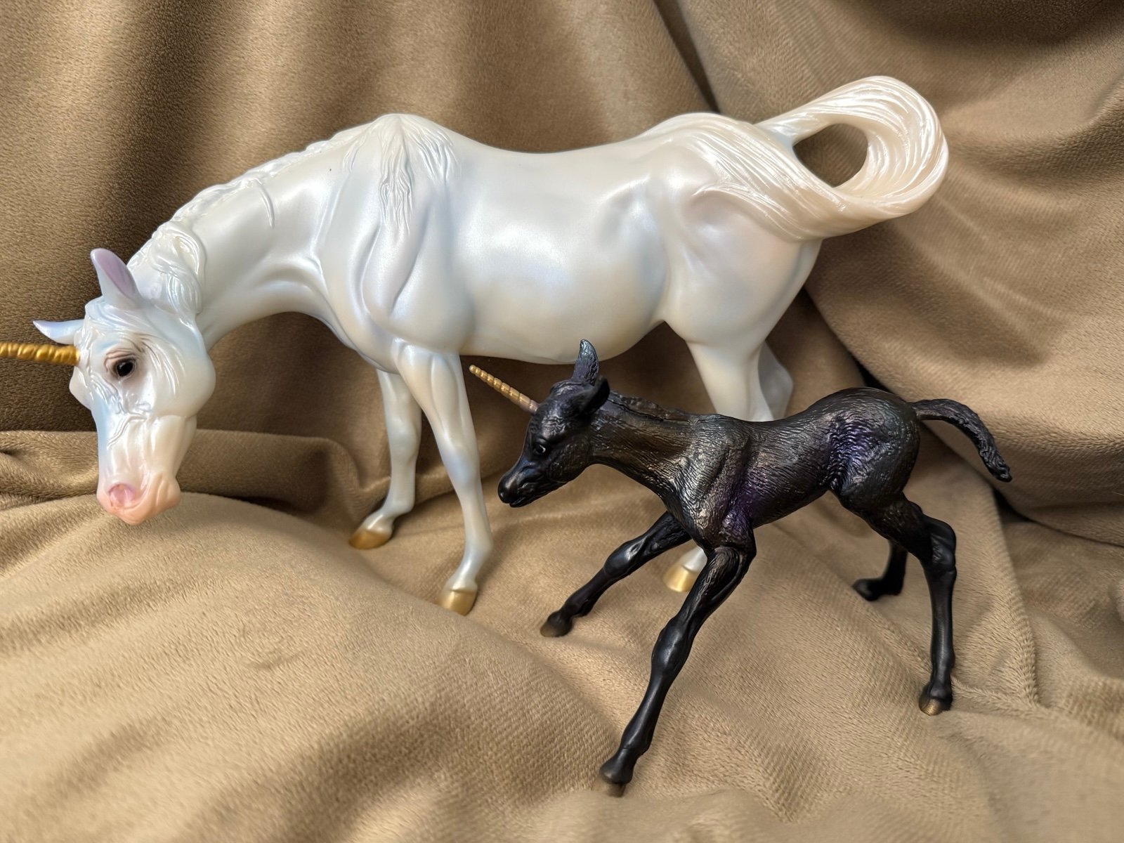 Breyer Diadem and Alcor unicorn set