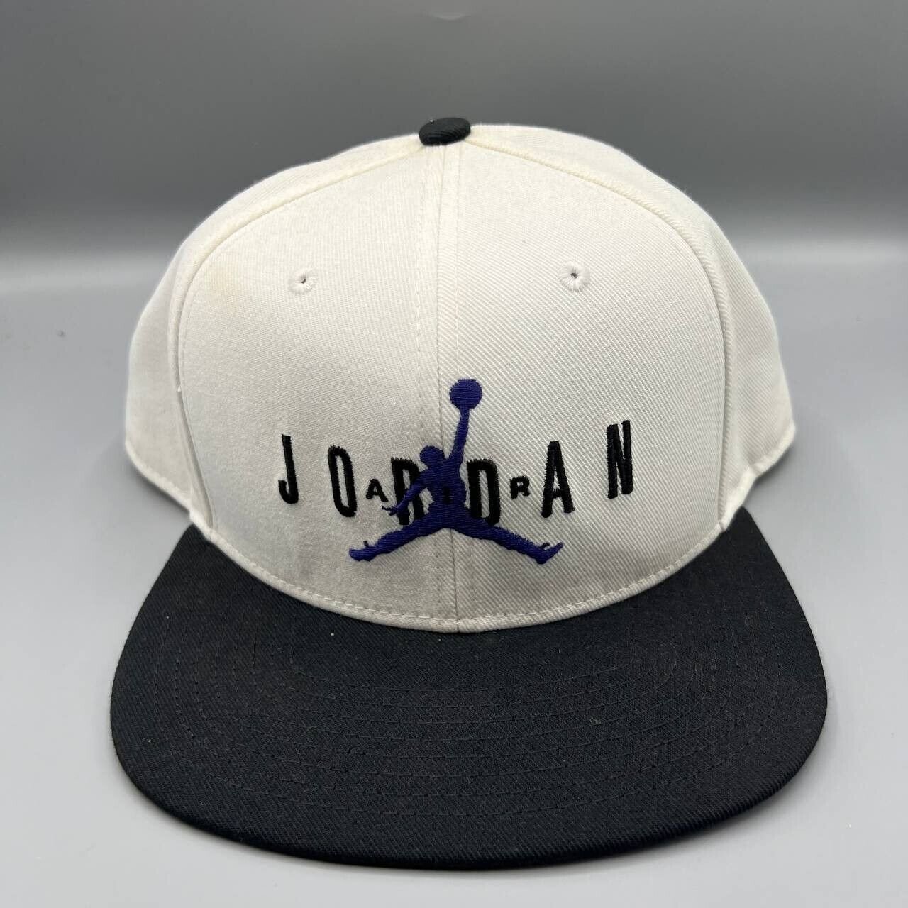 Air Jordan Hat Men White Black Embroidered Logo Jumpman Snap Back Cap