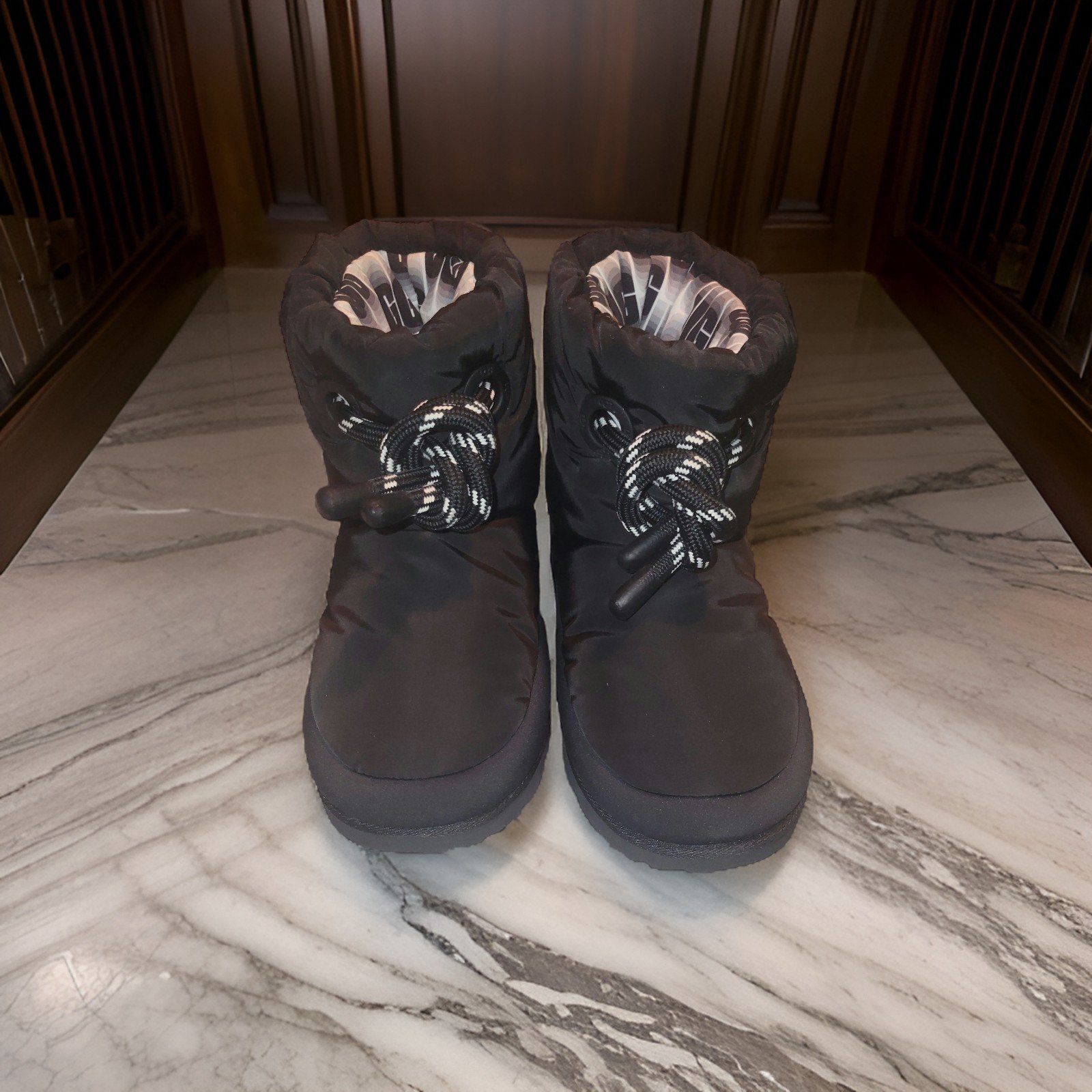 UGGs classic maxi boots