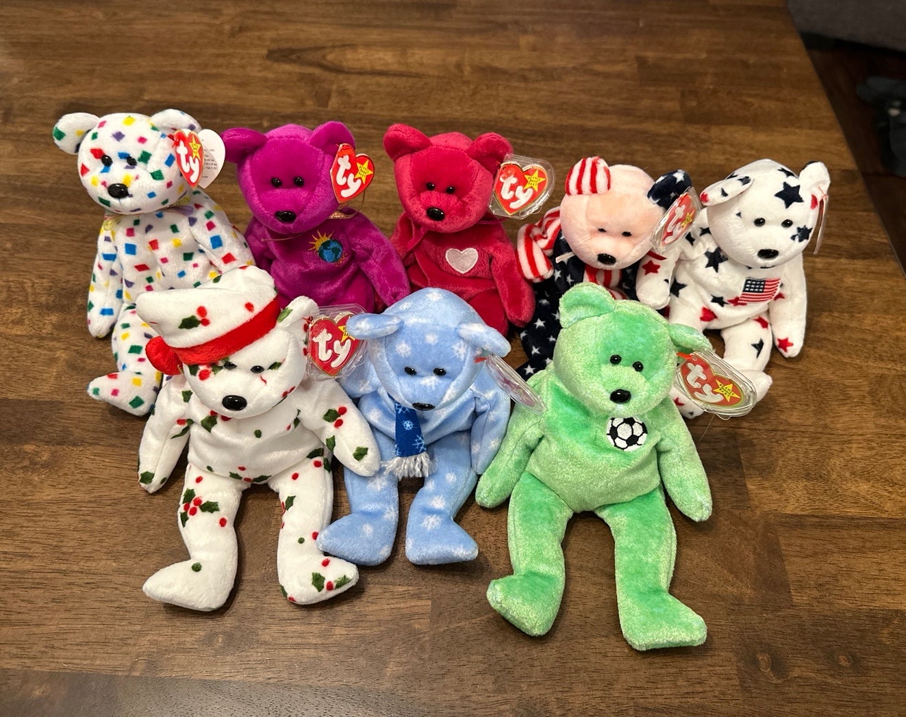 Lot of 8 TY Beanie Baby Bears