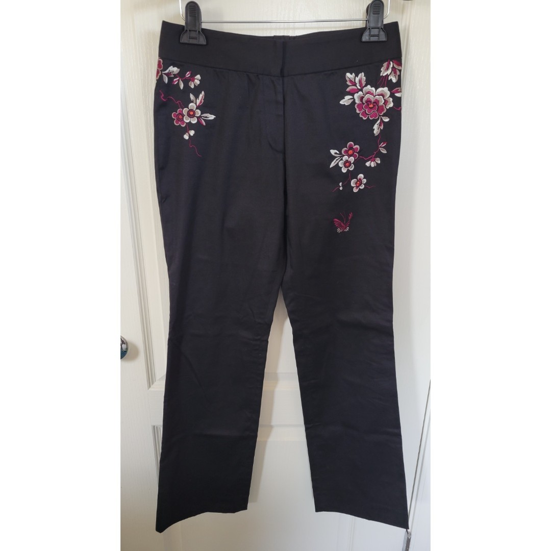 Women's Shanghai Tang Embroidered Floral Black Pants