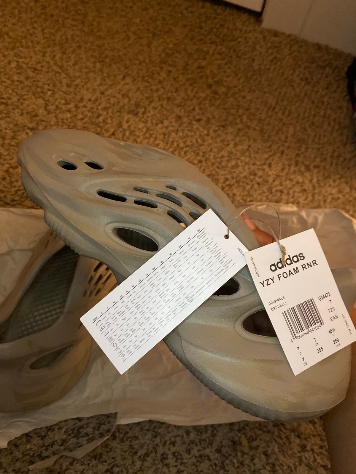 Men shoe size 7