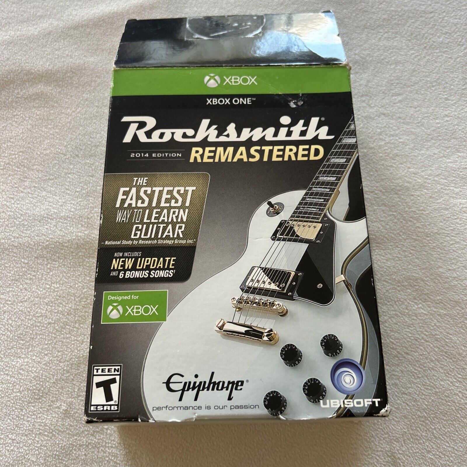 Rocksmith 2014 Edition Remastered Xbox One Bundle Game and Cable