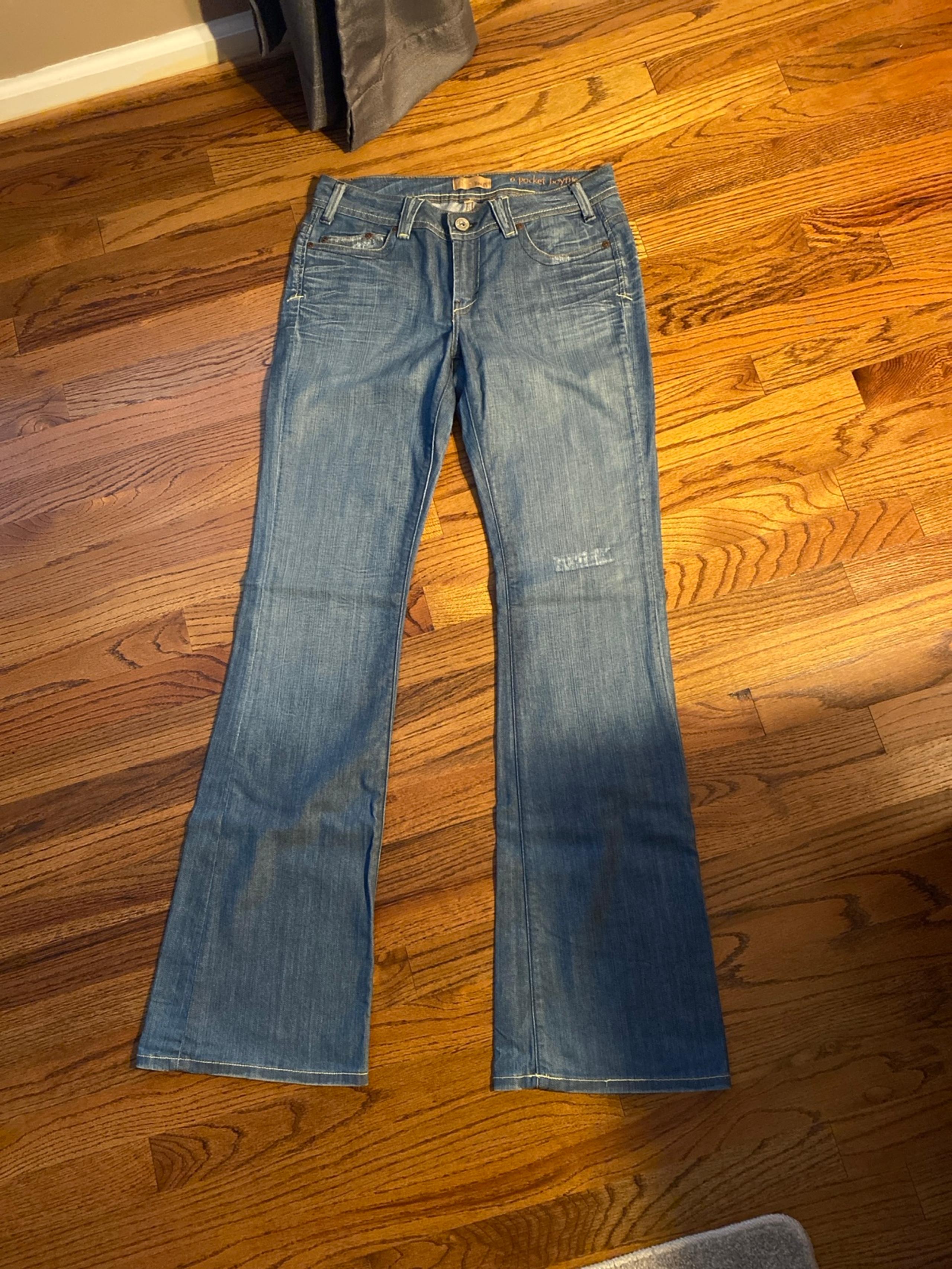 YANUK BOYFRIEND BELL BOTTOM WOMENS JEANS SIZE 29