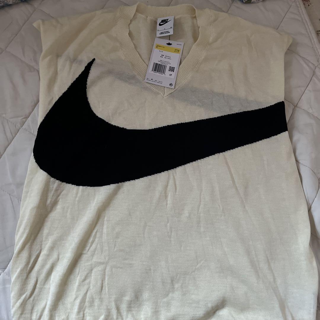 Nike V-neck Sleeveless Vest S