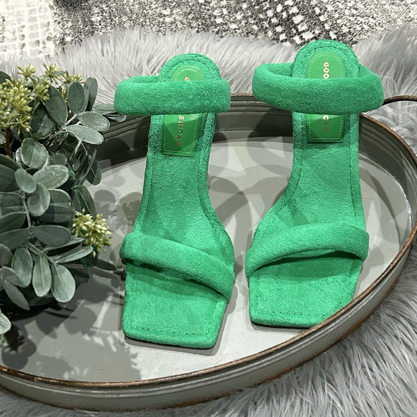 Good American Women’s Green Terry Slip On High Heel Sandals Size 8 NWT