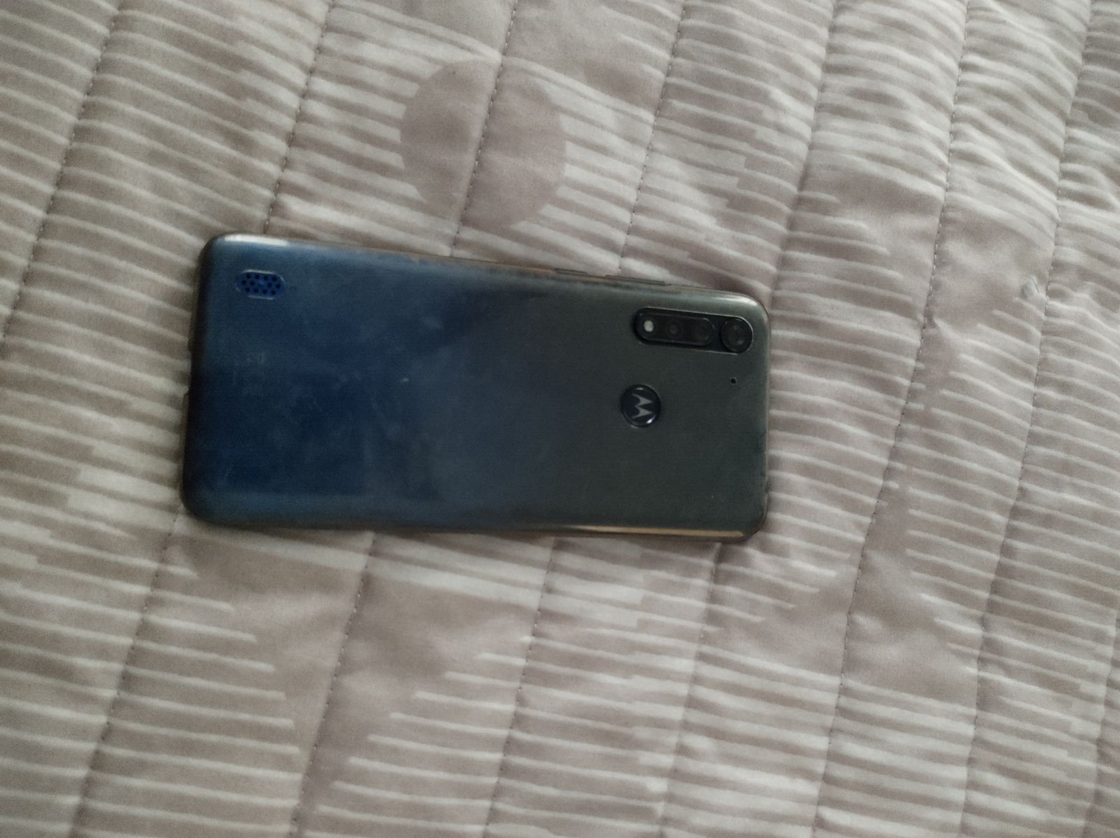 Motorola g8
