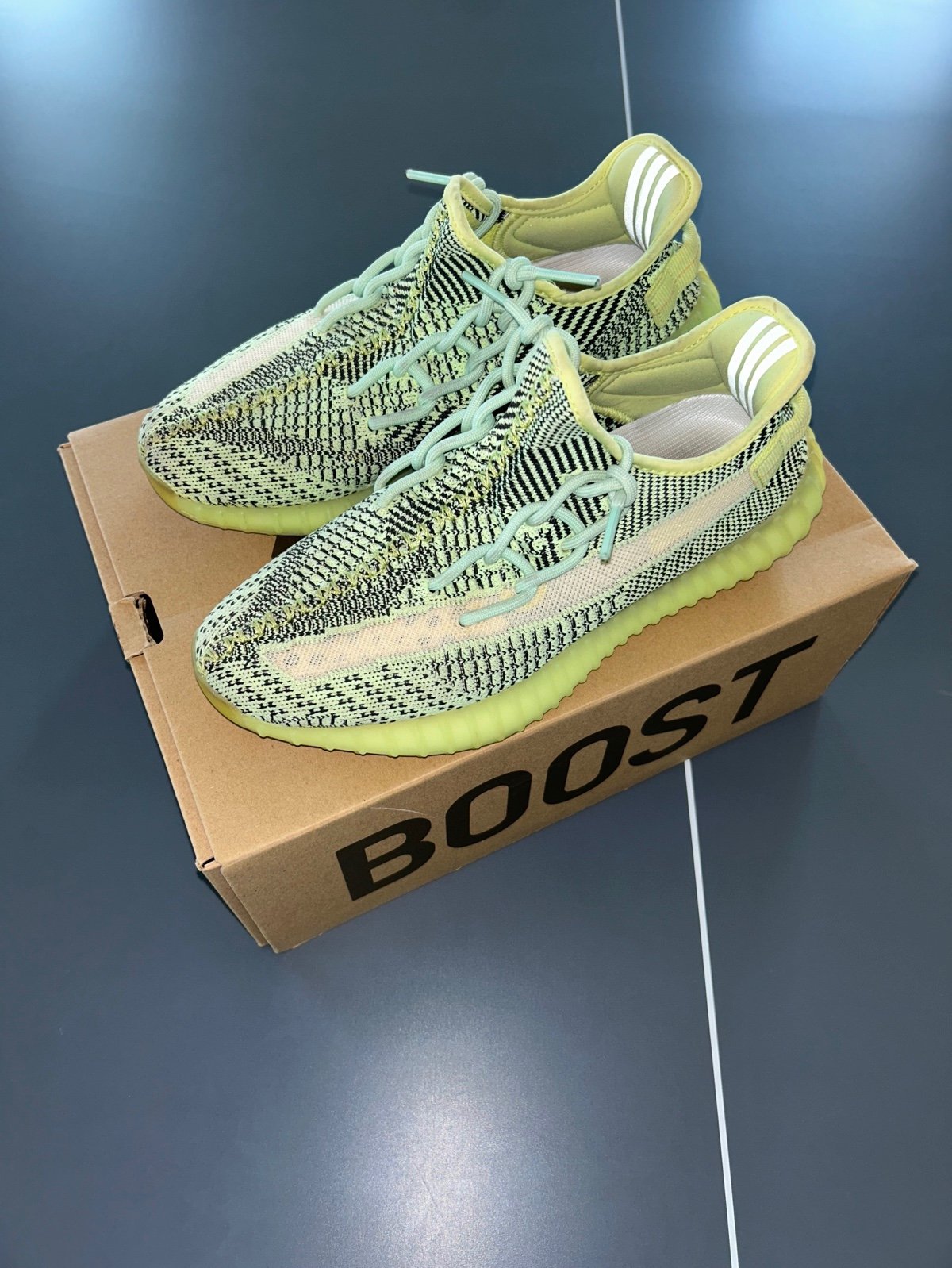 Yeezy Adidas Boost 350 V2
