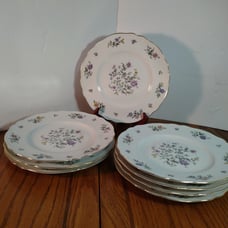 Franconia Krauthrim 8 dinner plates Millefleurs