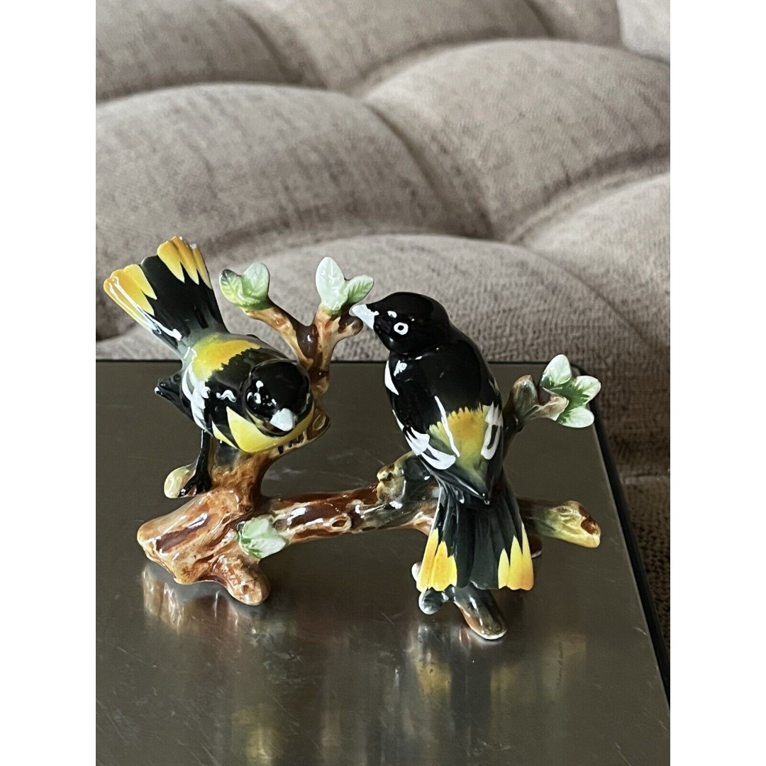 Fenton Blackbirds On Branch