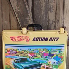 Hot Wheels Vintage Redline Action City Pop-Up Playset Folding Case USA 1968