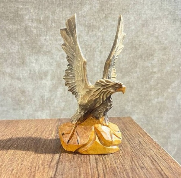 Handmade wooden eagle Germany vintage 80s in good condition