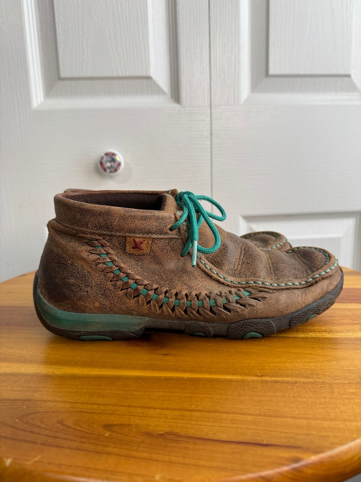 Twisted X teal leather chukka driving moc size 7
