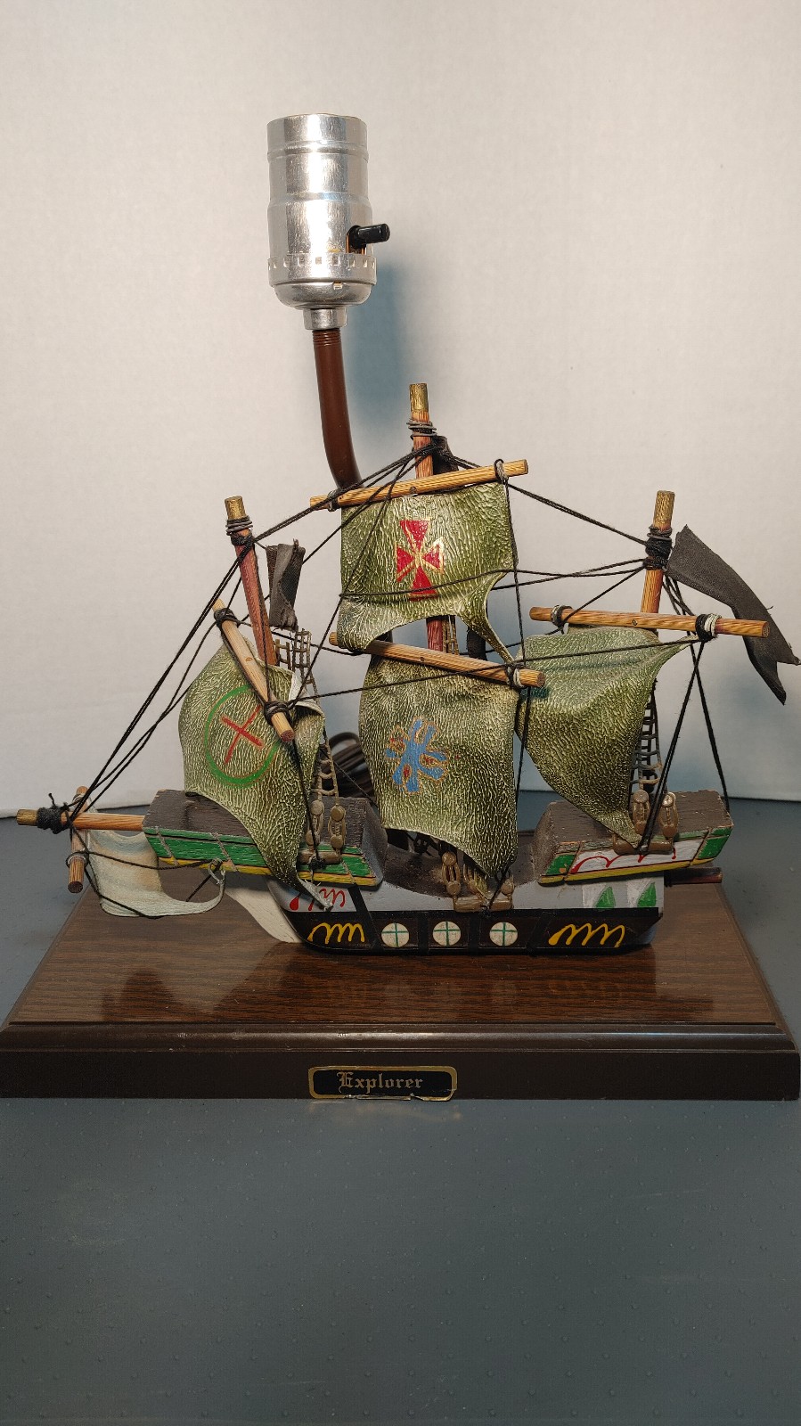 Vintage MCM Vintage Gilbert Nautical Pirate Ship Explorer Lamp