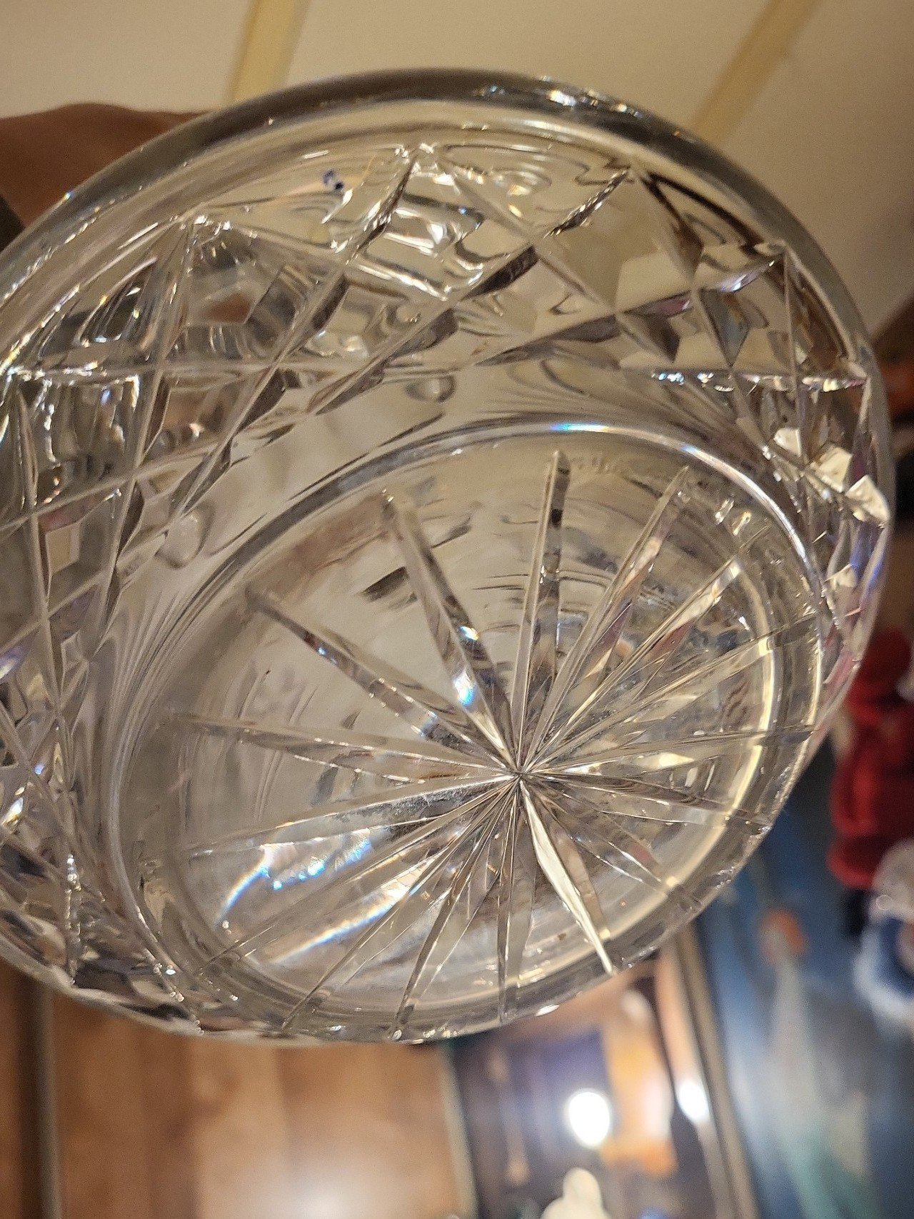 Crystal decanter