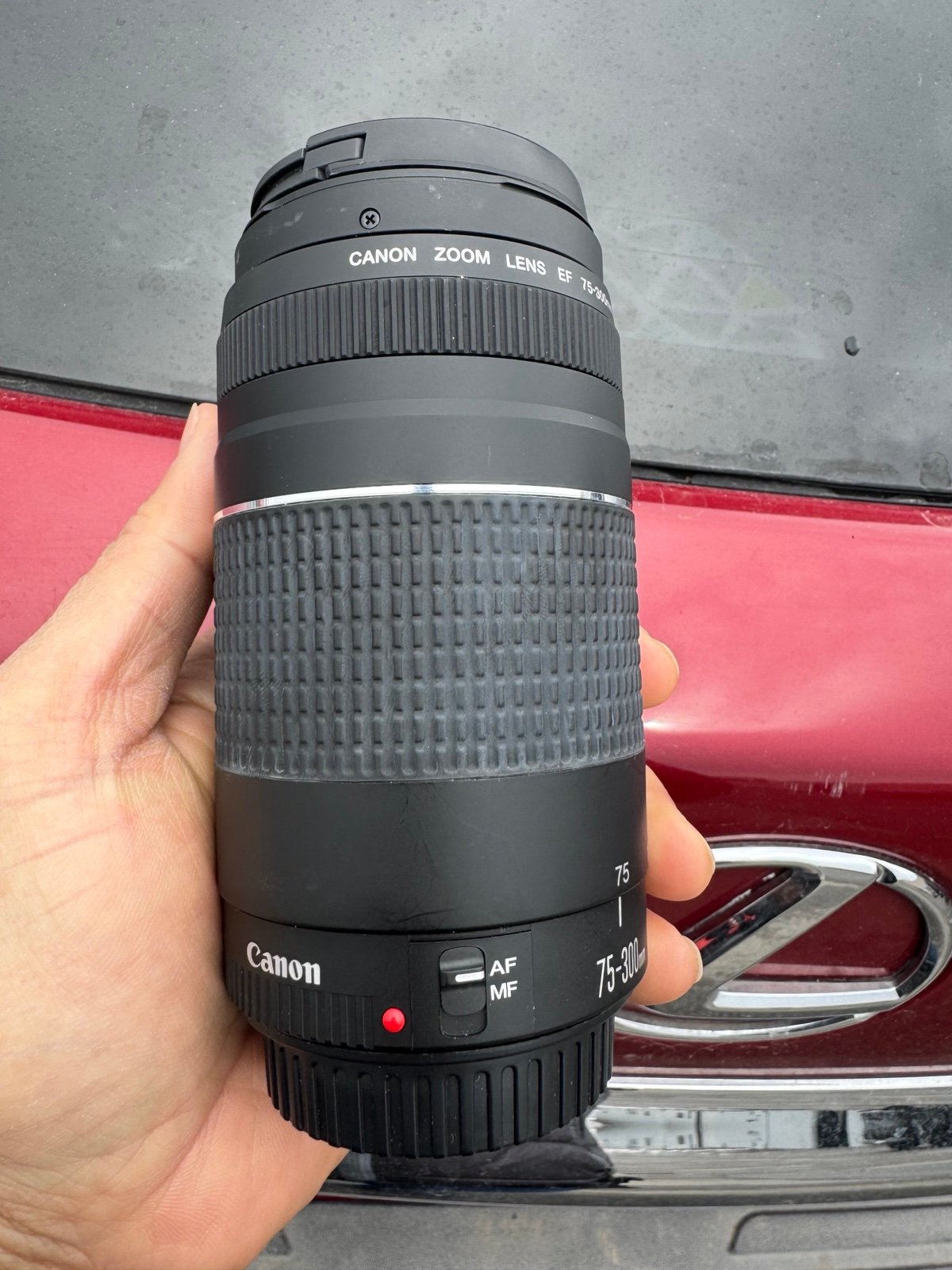 Canon T6 and 75-300mm is iii