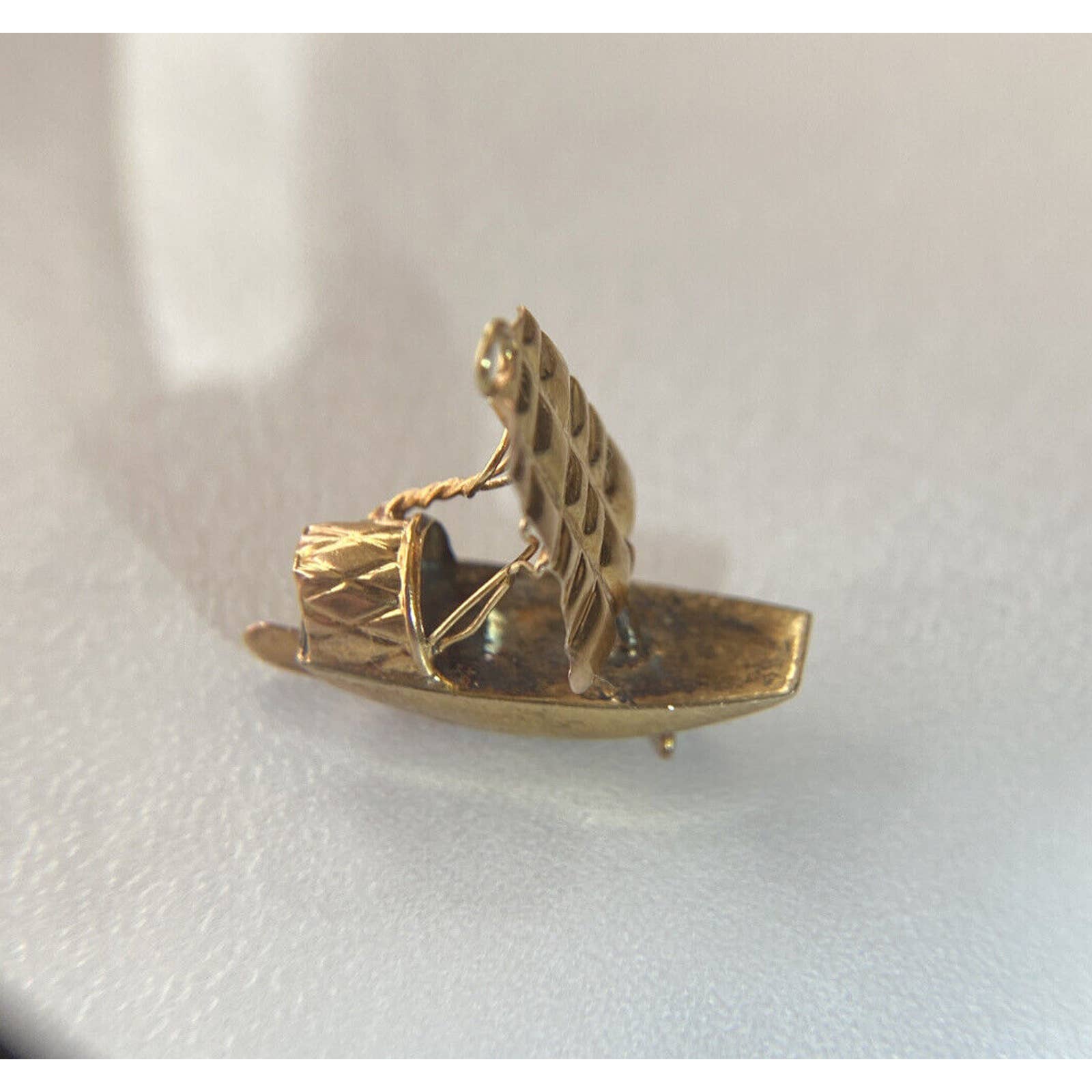 Gold Chinese Junk Boat Charm — 1 Gram