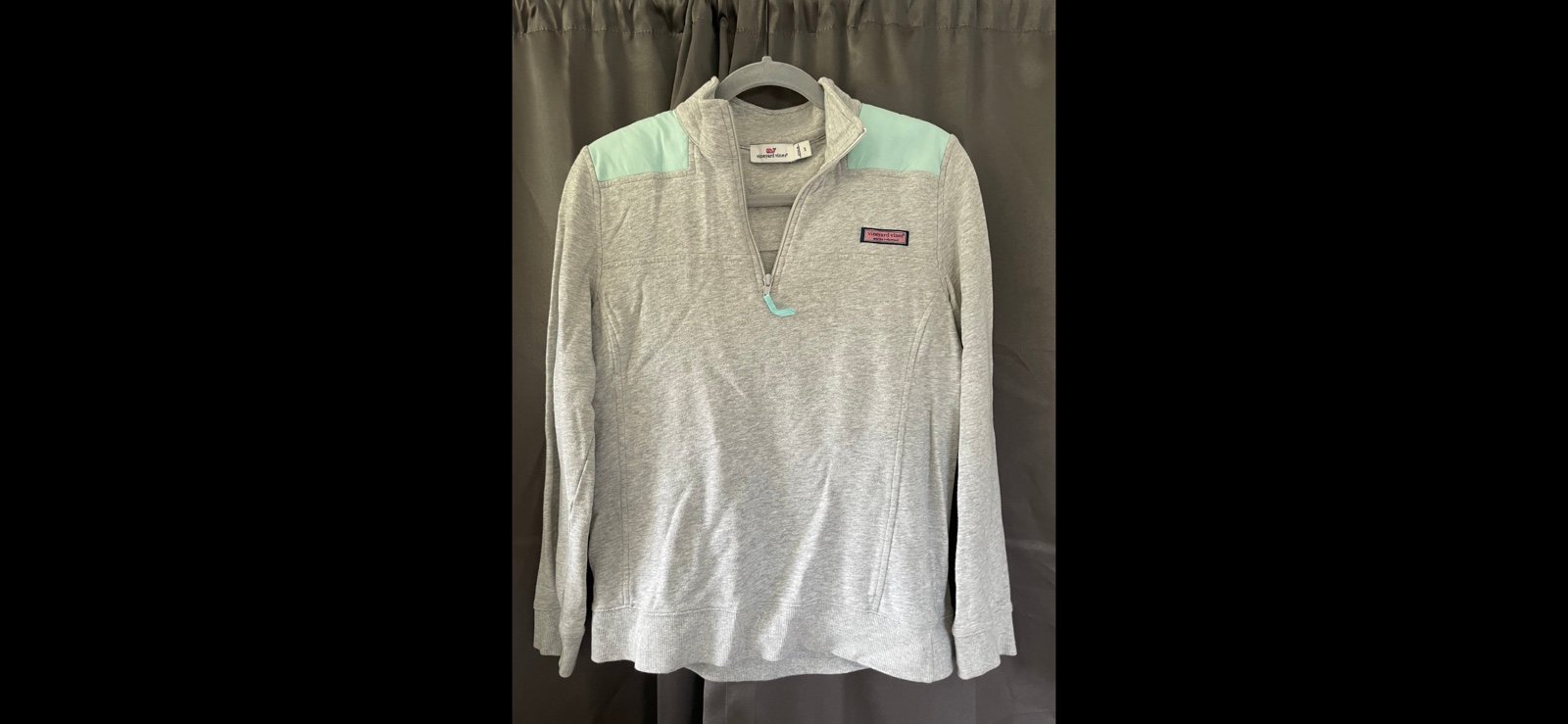 Vineyard vines grey and teal quarter zip