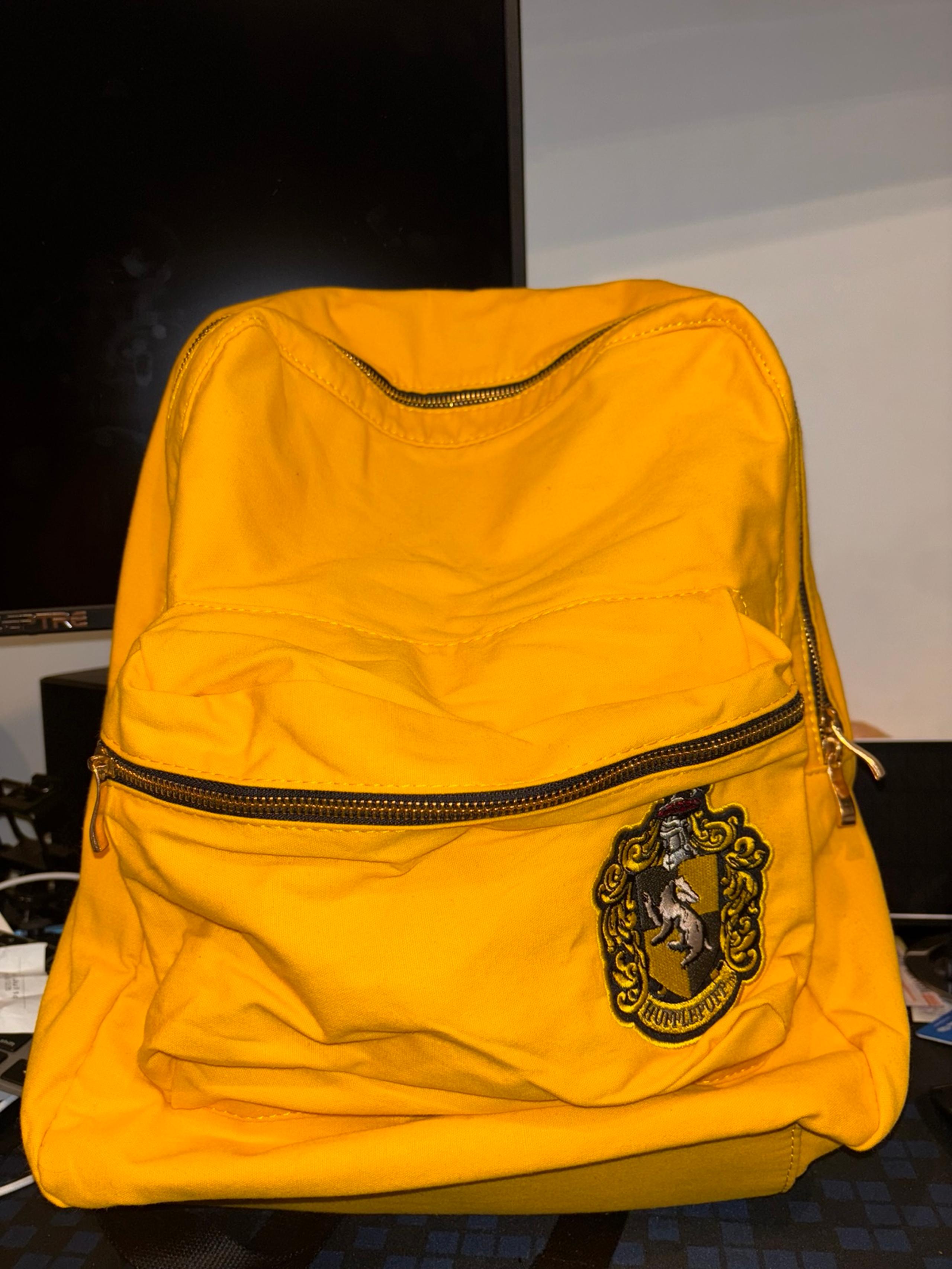 Harry Potter Hufflepuff backpack (New)