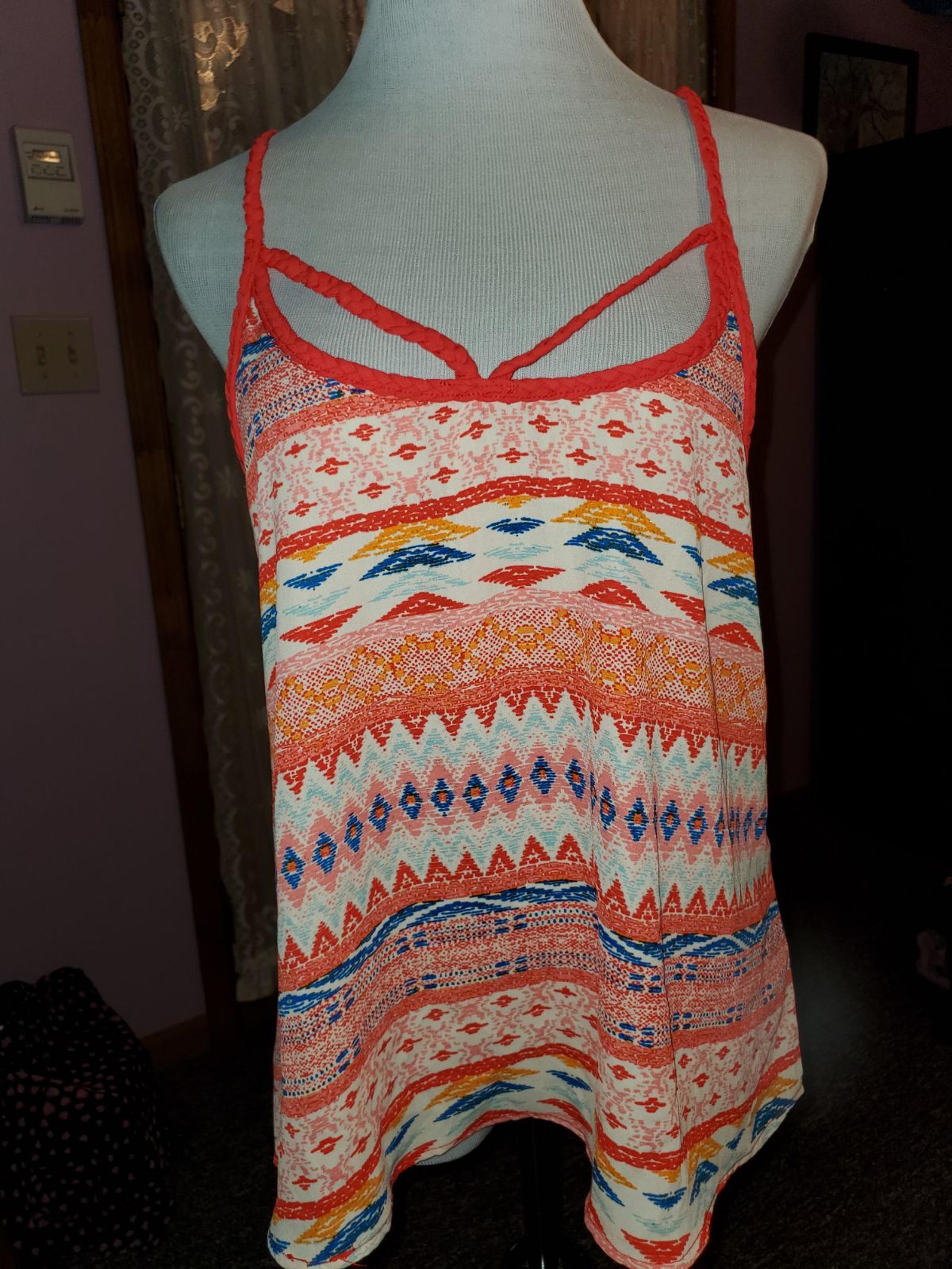 Size Large Strappy Tank Top