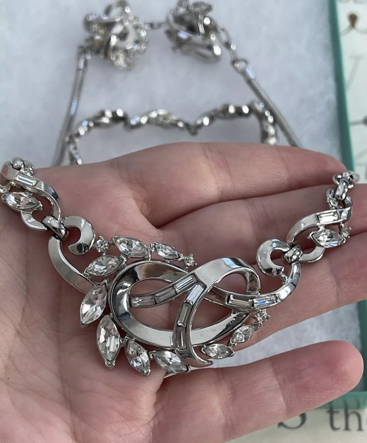 Trifari necklace & earrings bracelet 3ps set vintage 1953s Des170378 A.Philippe