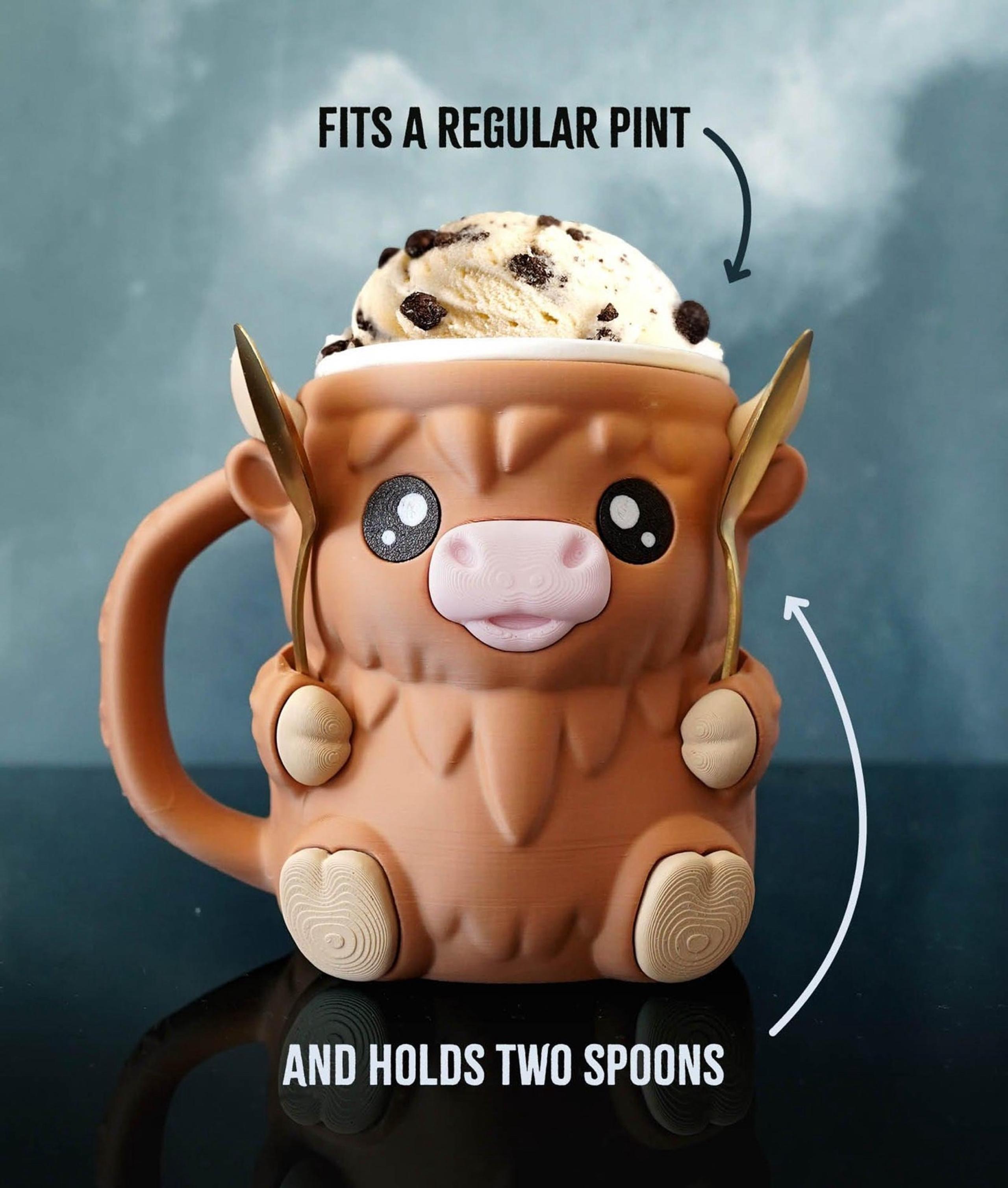 Highland Cow ice cream pint holder