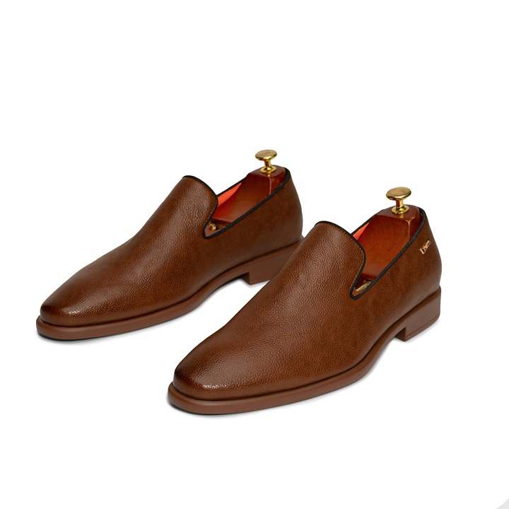 The Alpha L Classic Plain Leather Loafer Brown