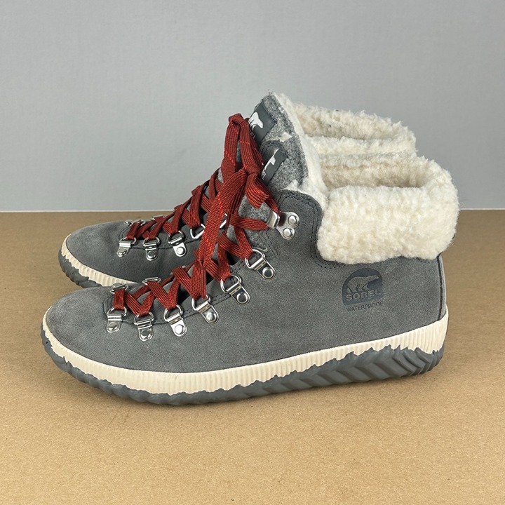 Sorel Out N About Plus Conquest Suede Boots Womens 9.5 Gray Red Cream Lace Up
