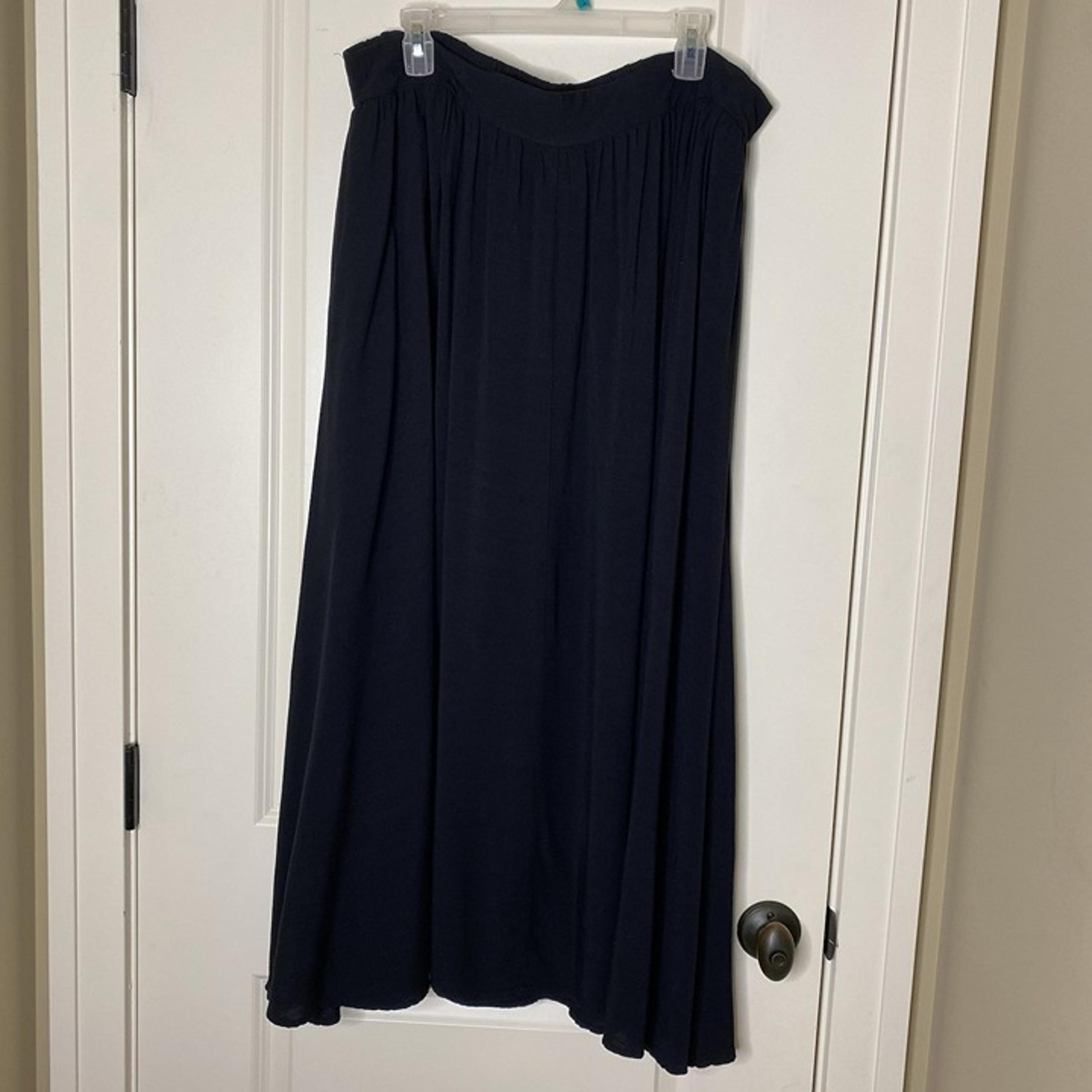 Ava & Viv Black High Waist Maxi Skirt Elastic Waist A-Line Flowy Plus Size 1X