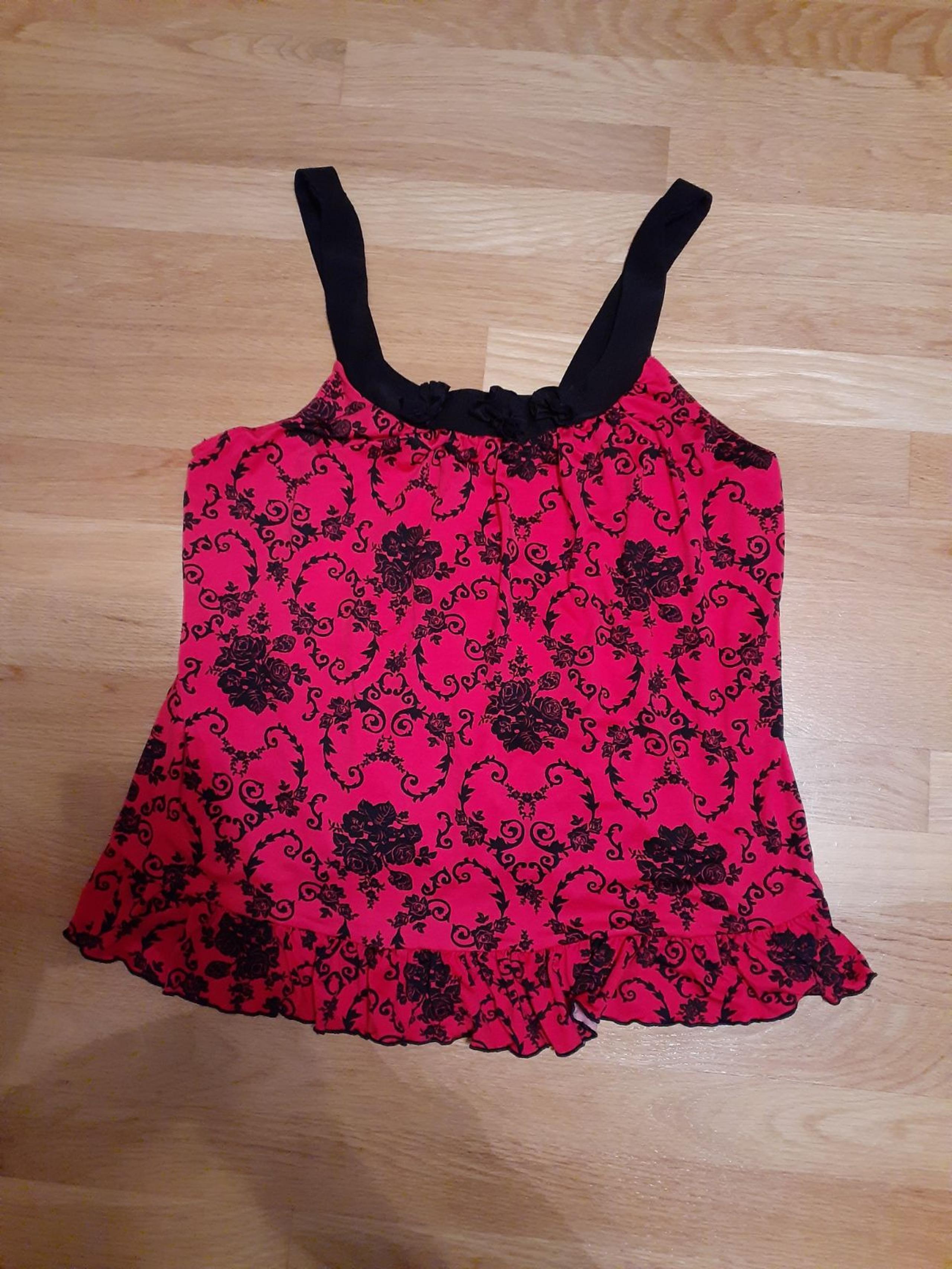 Pink and black top