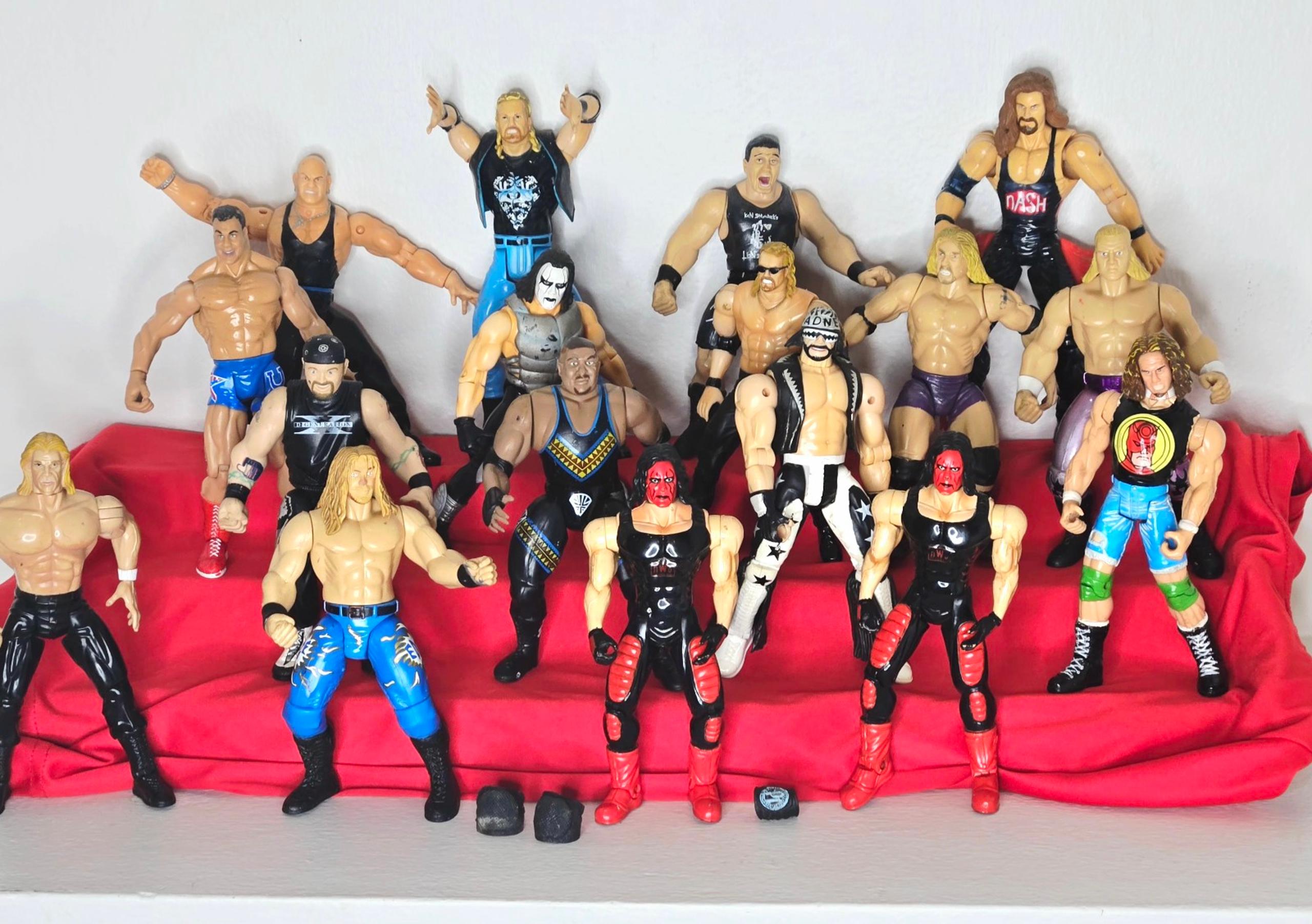 Vintage wrestling action figures figure lot wcw wwf toybiz jakks 90s - WWE
