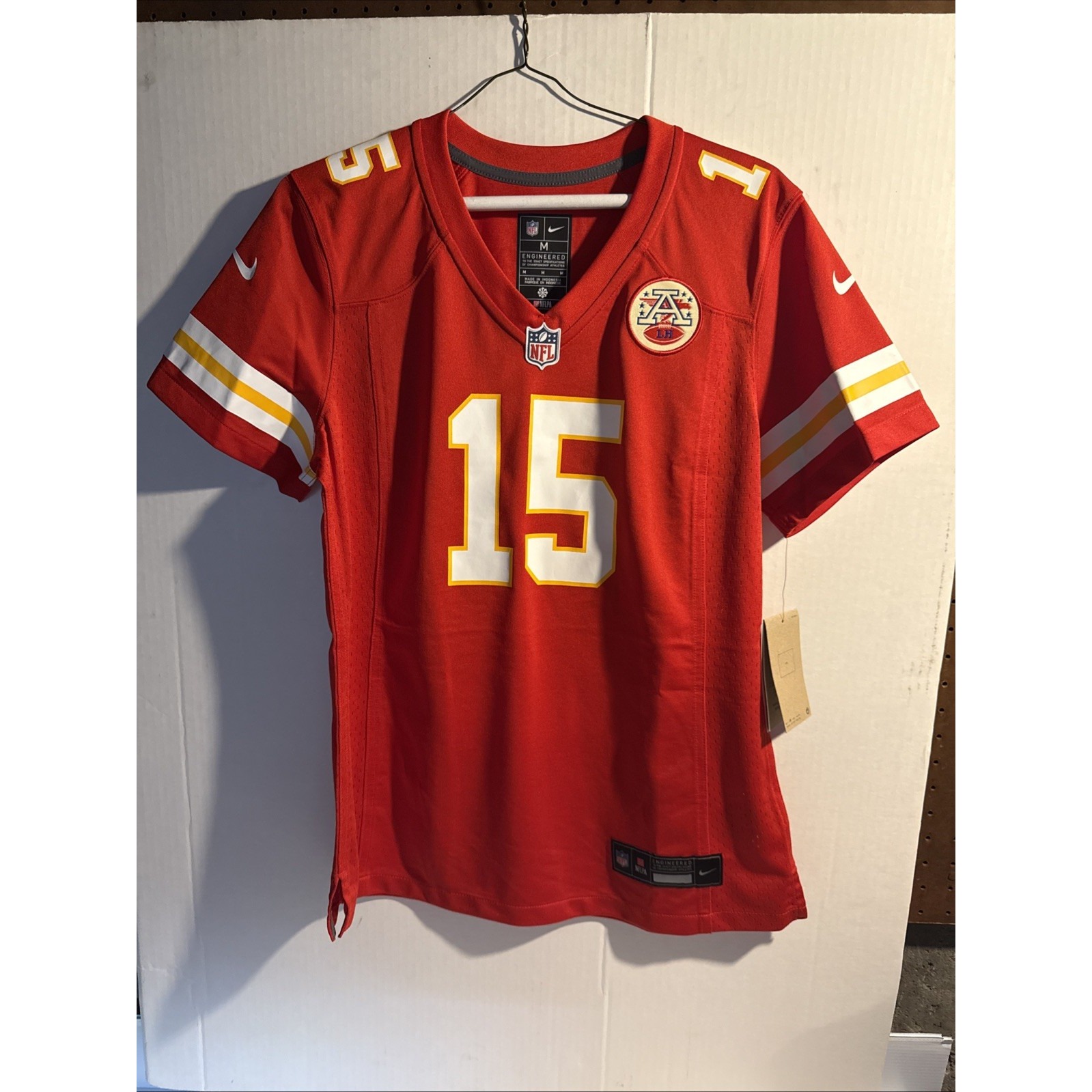 (NWT) Kansas City Chiefs Patrick Mahomes Jersey Nike Engineered Women's Medium