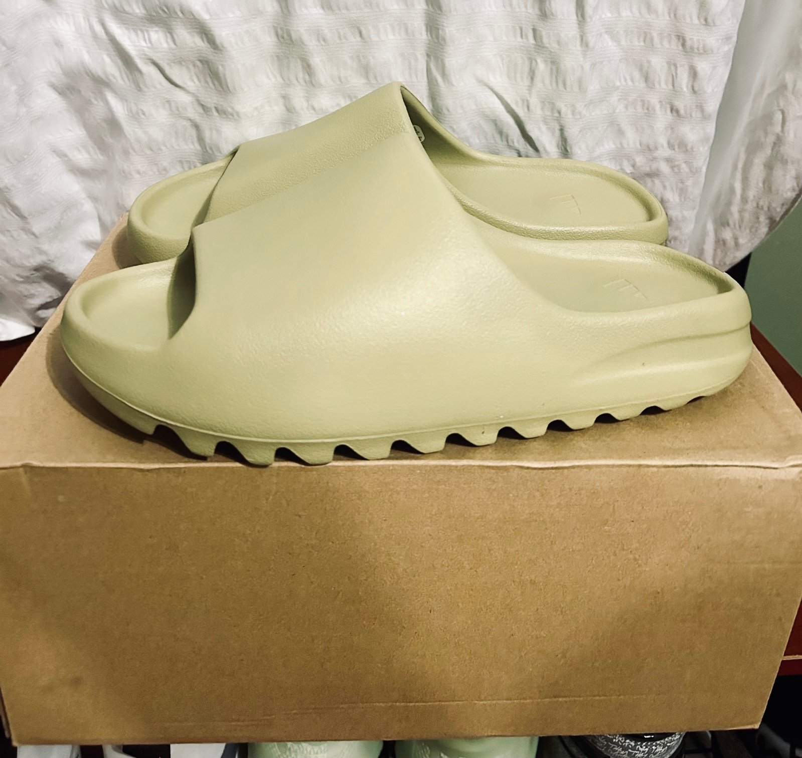 Mens Adidas Yeezy slides