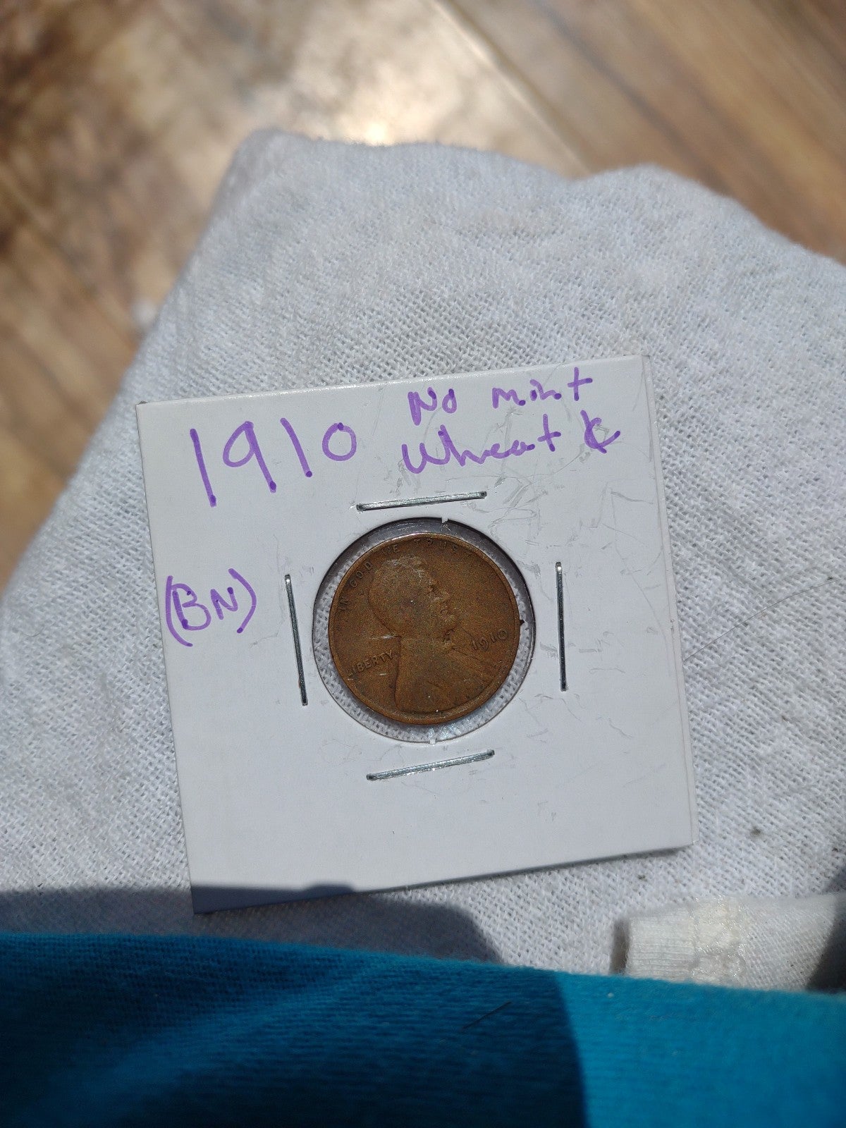 1910 no mint mark Brown wheat penny rare in good condition
