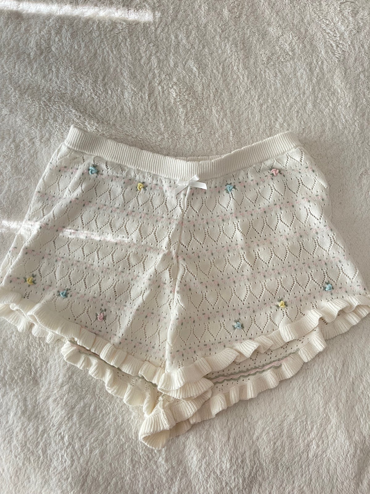 for love and lemons heart eyelet shorts