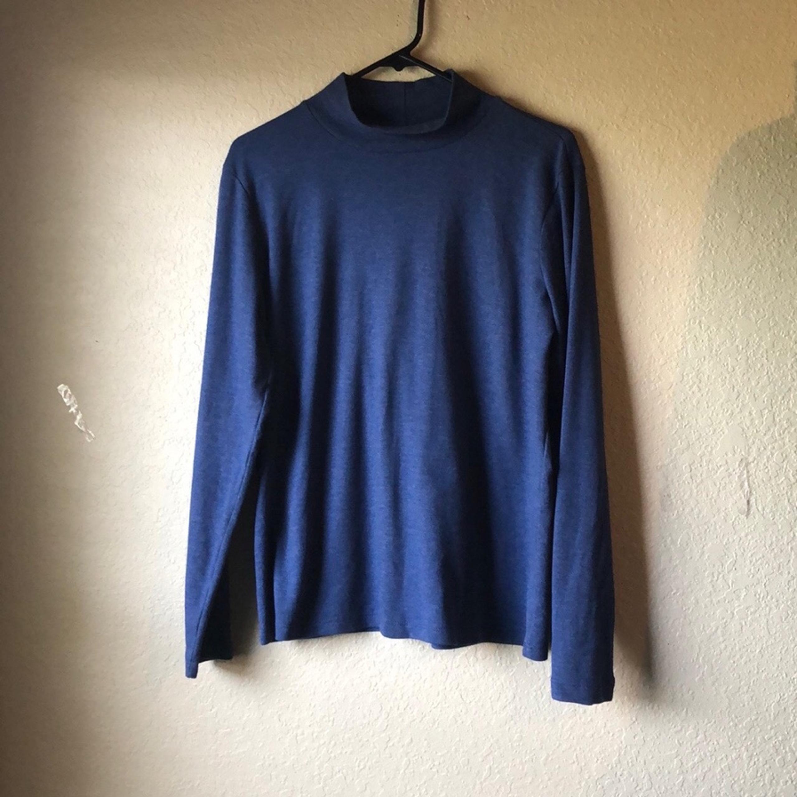 Women’s Shirt Mock Turtleneck Blue Long Sleeve Top Women’s Size XL