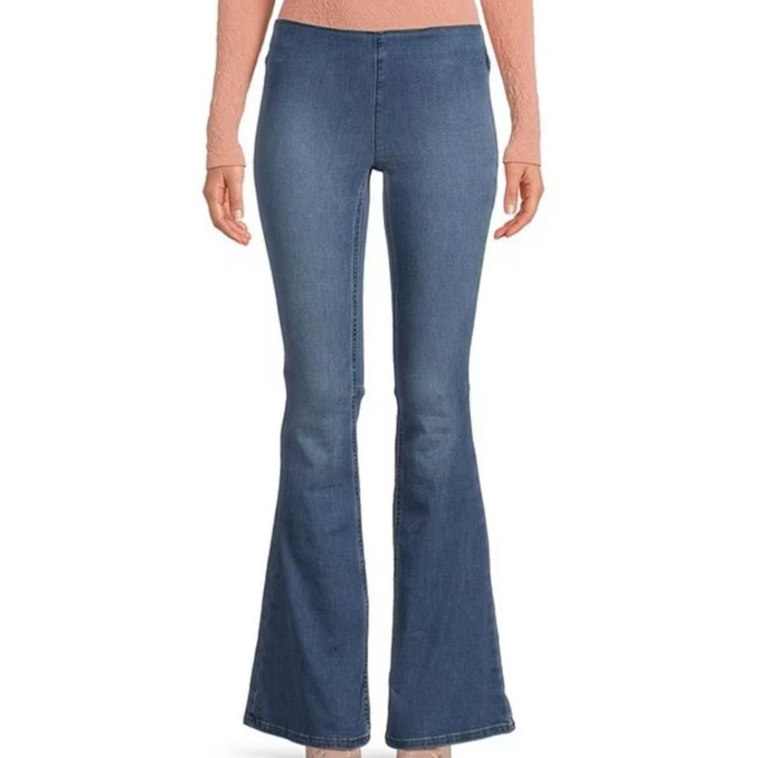 Free People Gummy Flared Leg Mid Rise Pull On Stretch Jeans Size 25