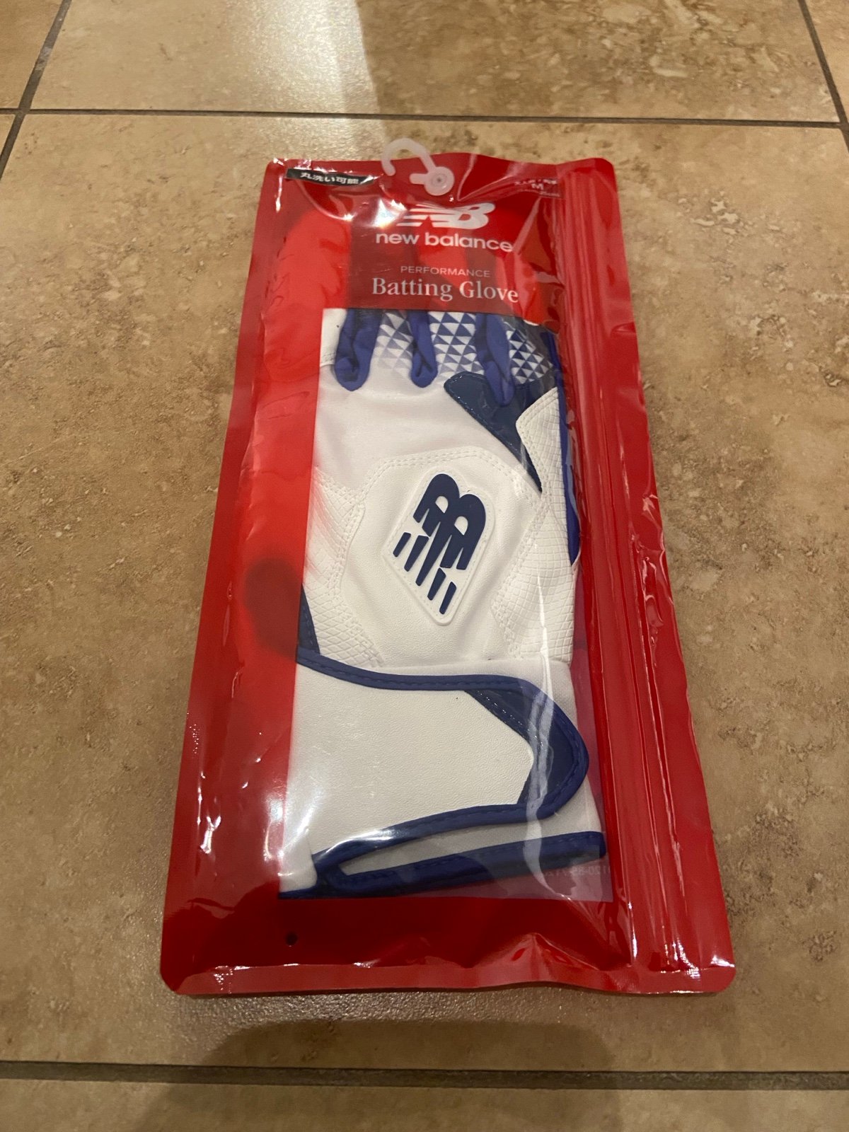 GlovesNew balance baseball batting glove