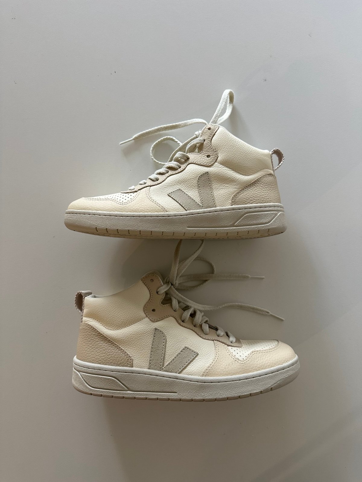 New VEJA V-15 Cashew Pierre White Tan High Top Sneakers EU 40 US 9 Leather New