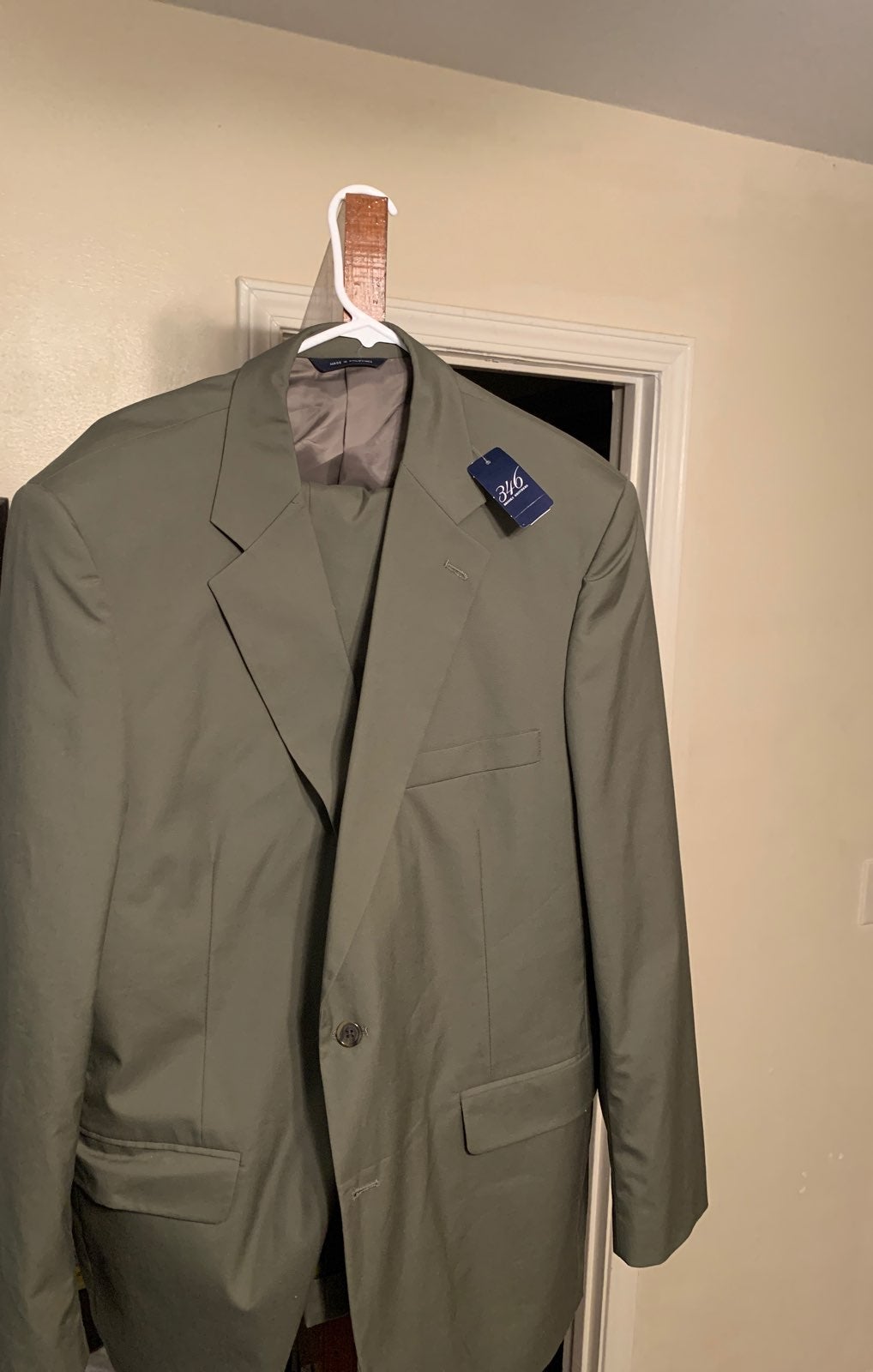 Brooks Brothers Mens suit