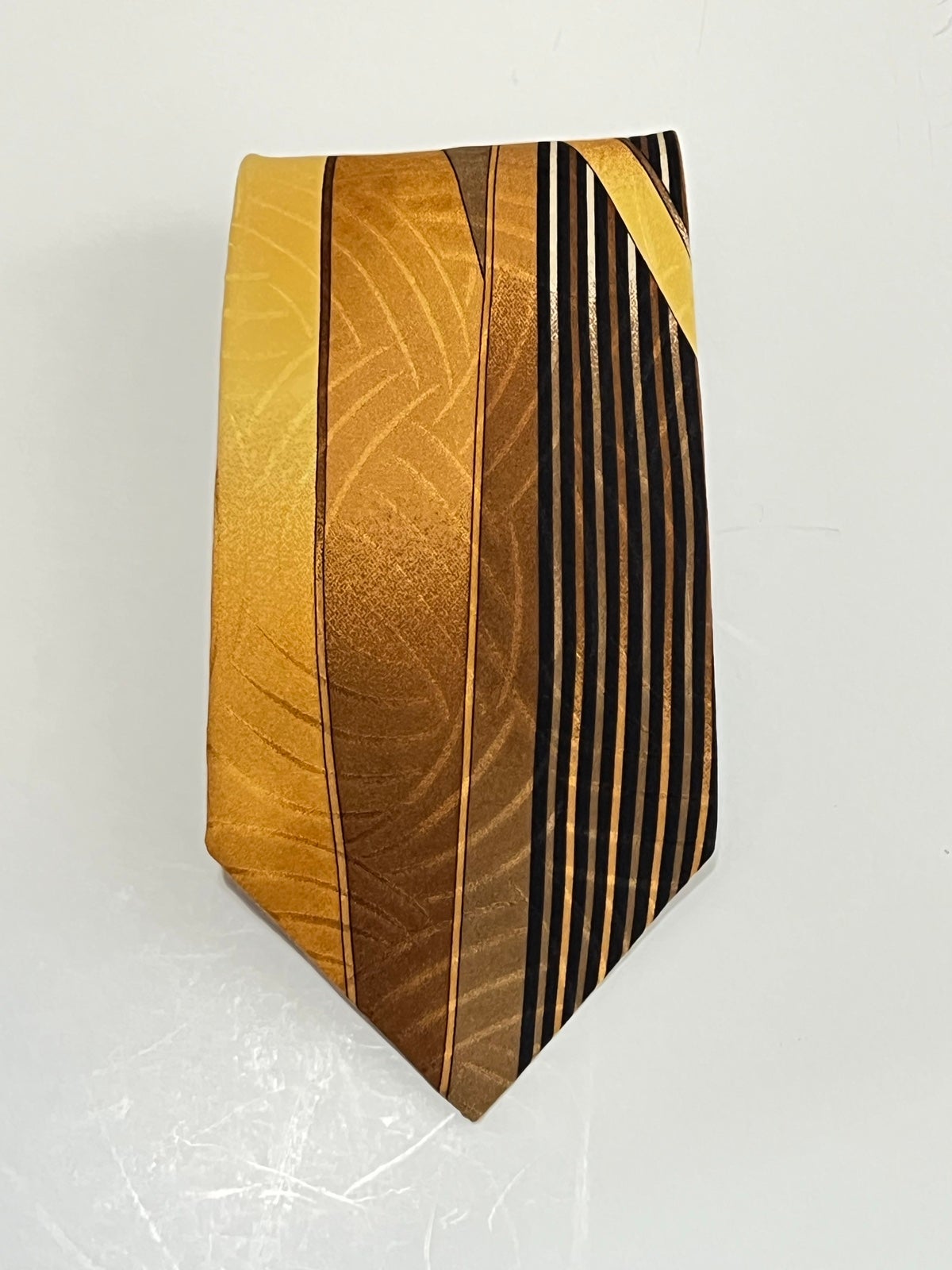 NWOT Vtg Vitaliano Pancaldi Luxury 100% Silk Art Deco Abstract Necktie