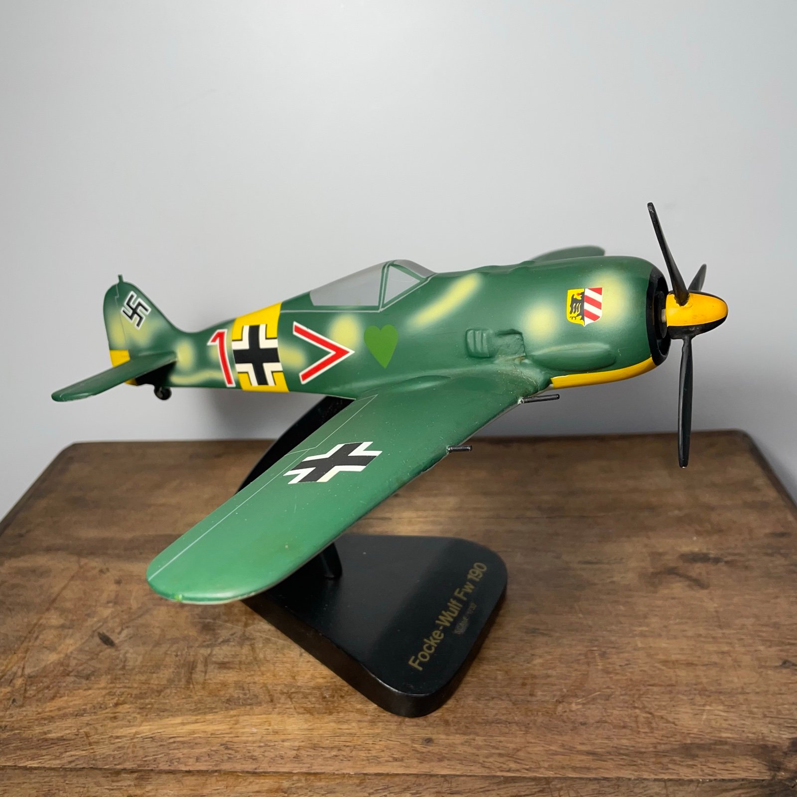 WWII German Folke-Wulf FW 190 mahogany airplane model vintage