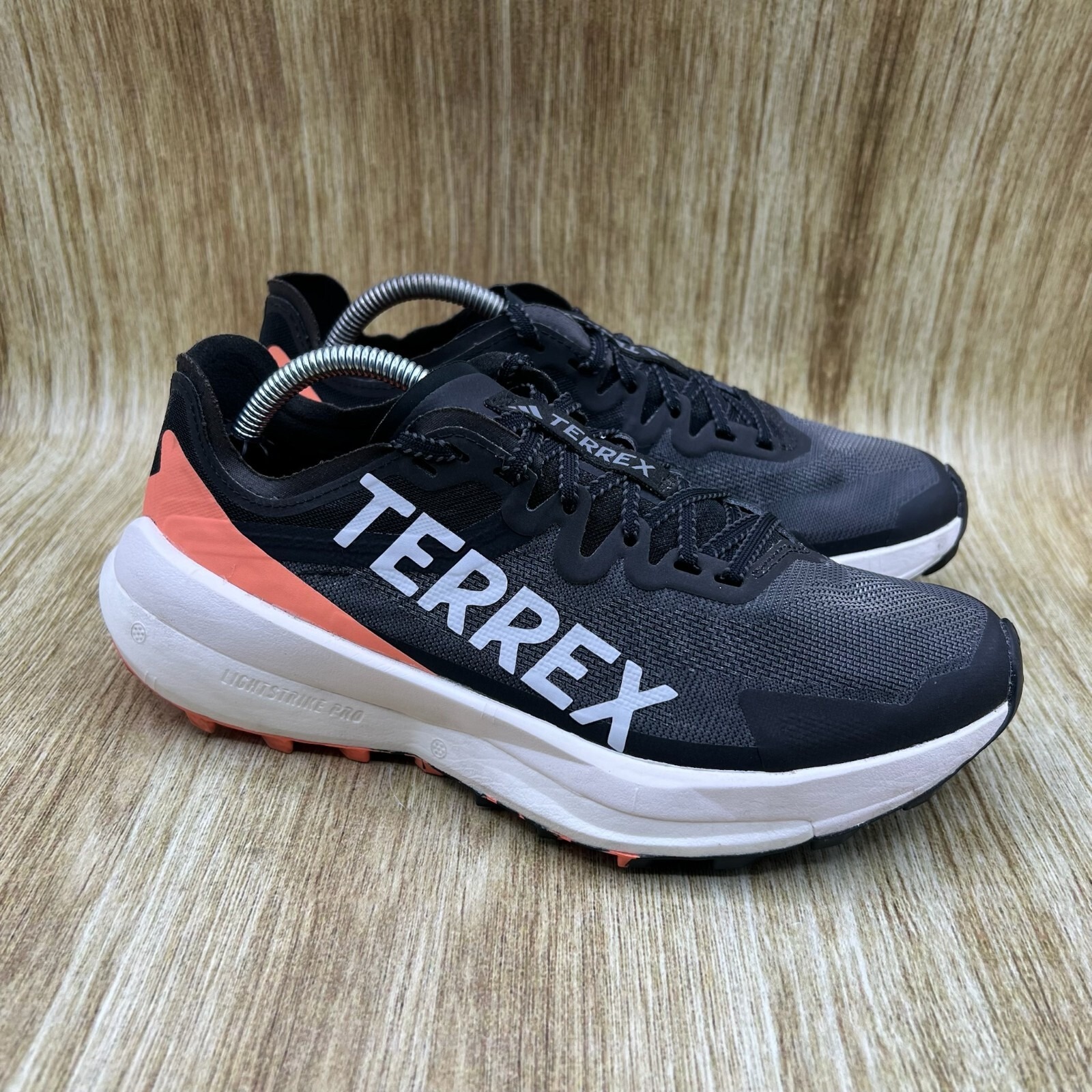 Adidas Terrex Agravic Speed Women's Size 6.5 Black Orange Sneakers Shoes IE7671