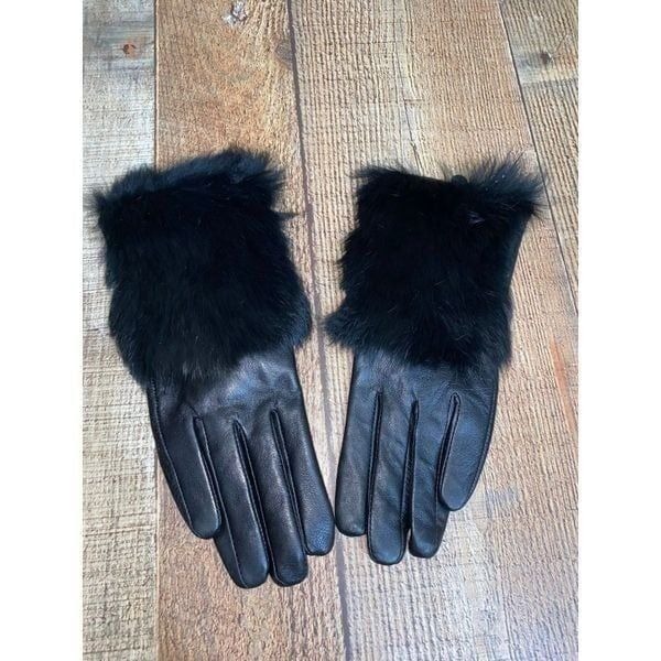 Black leather real fur gloves